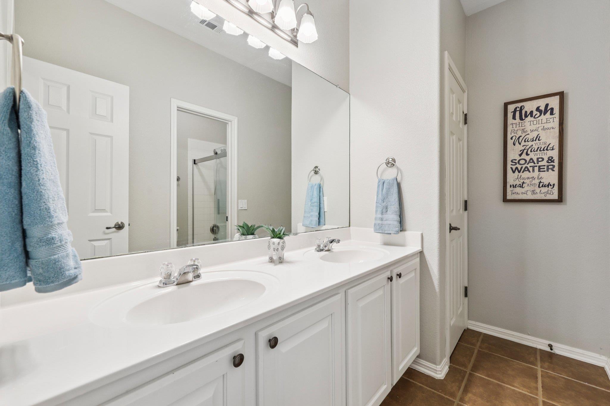 3804 Spyglass Cv, Round Rock, TX 78664