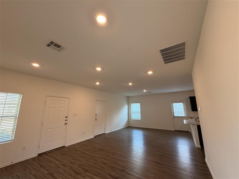 1104 Boons Creek St, Georgetown, TX 78626