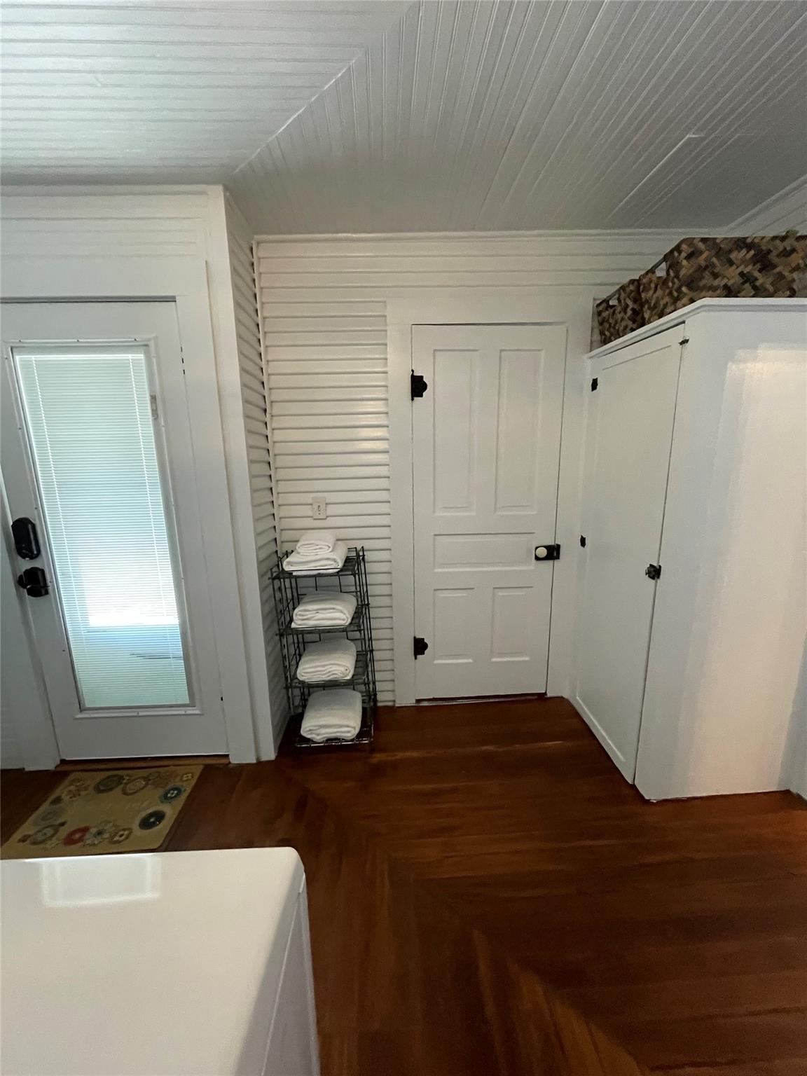 395 Centennial St, Carmine, TX 78932