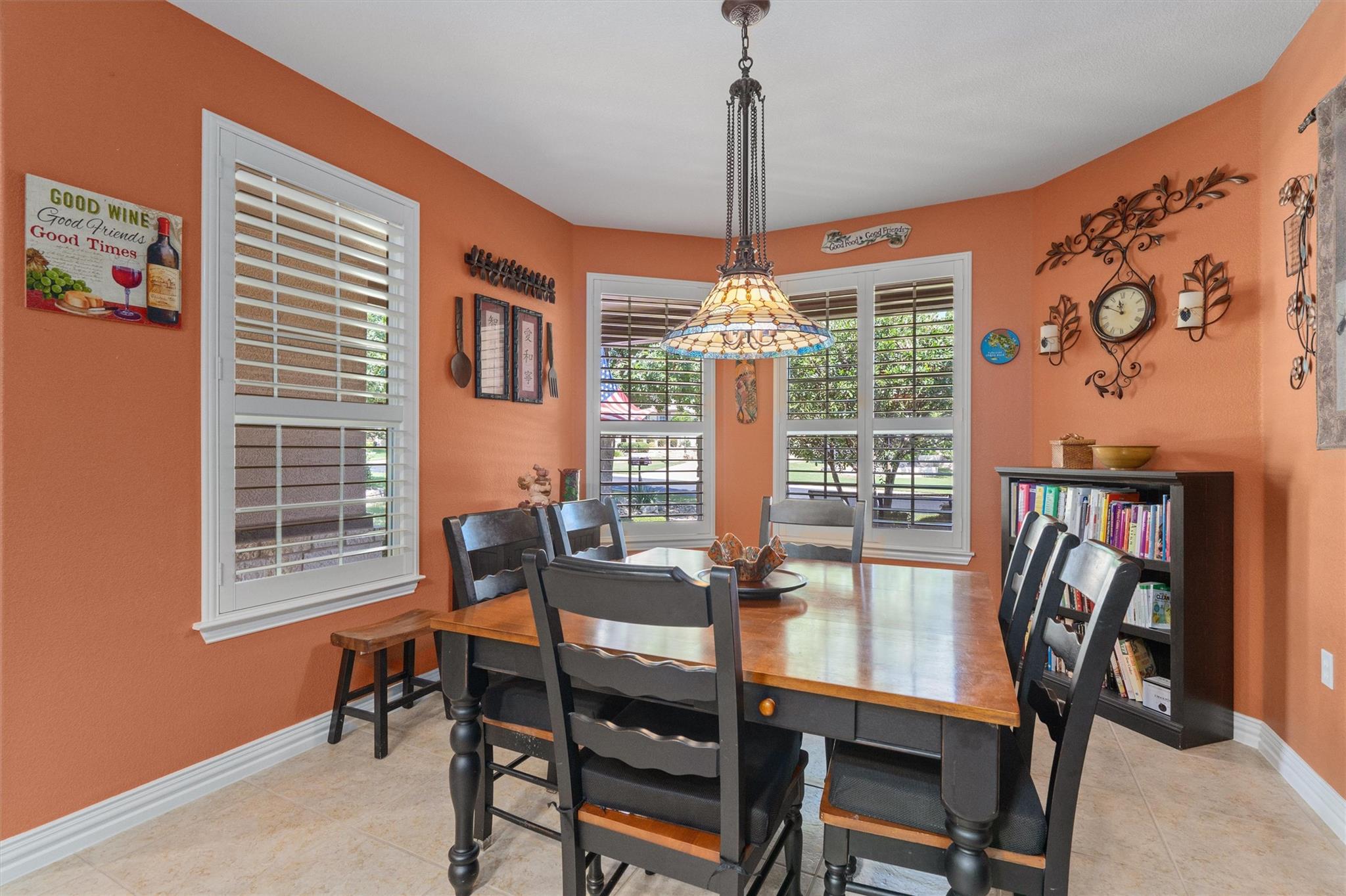 207 Apache Mountain Ln, Georgetown, TX 78633