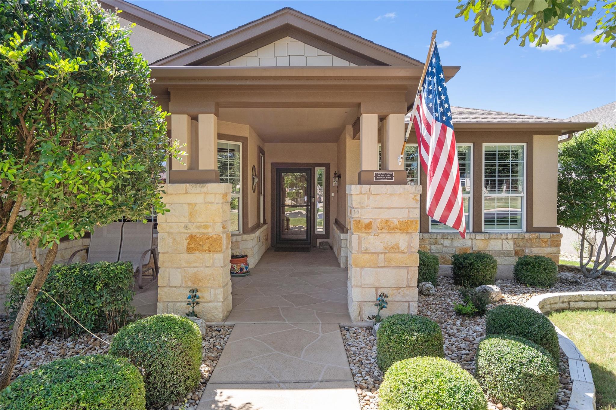 207 Apache Mountain Ln, Georgetown, TX 78633