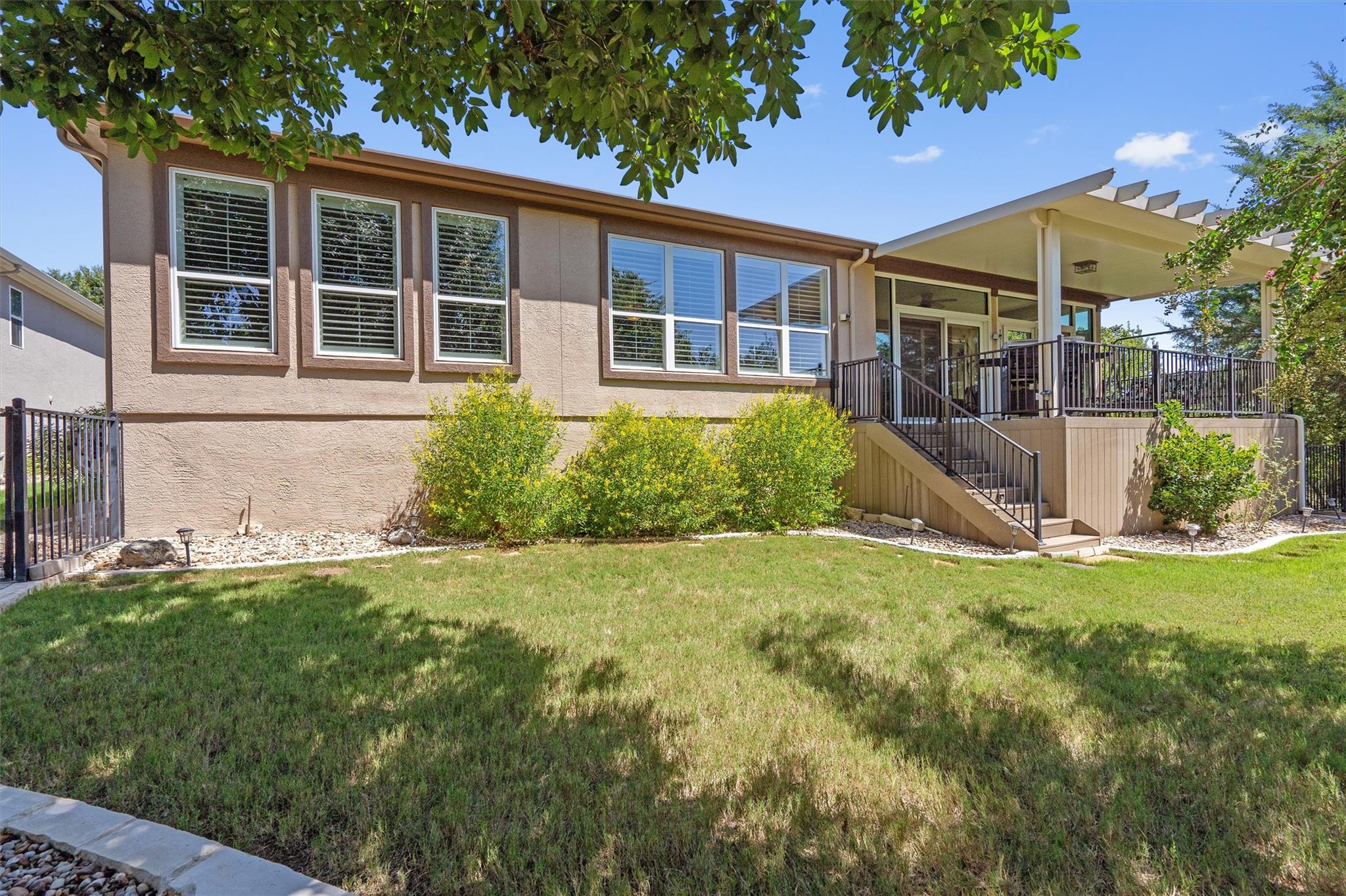 207 Apache Mountain Ln, Georgetown, TX 78633