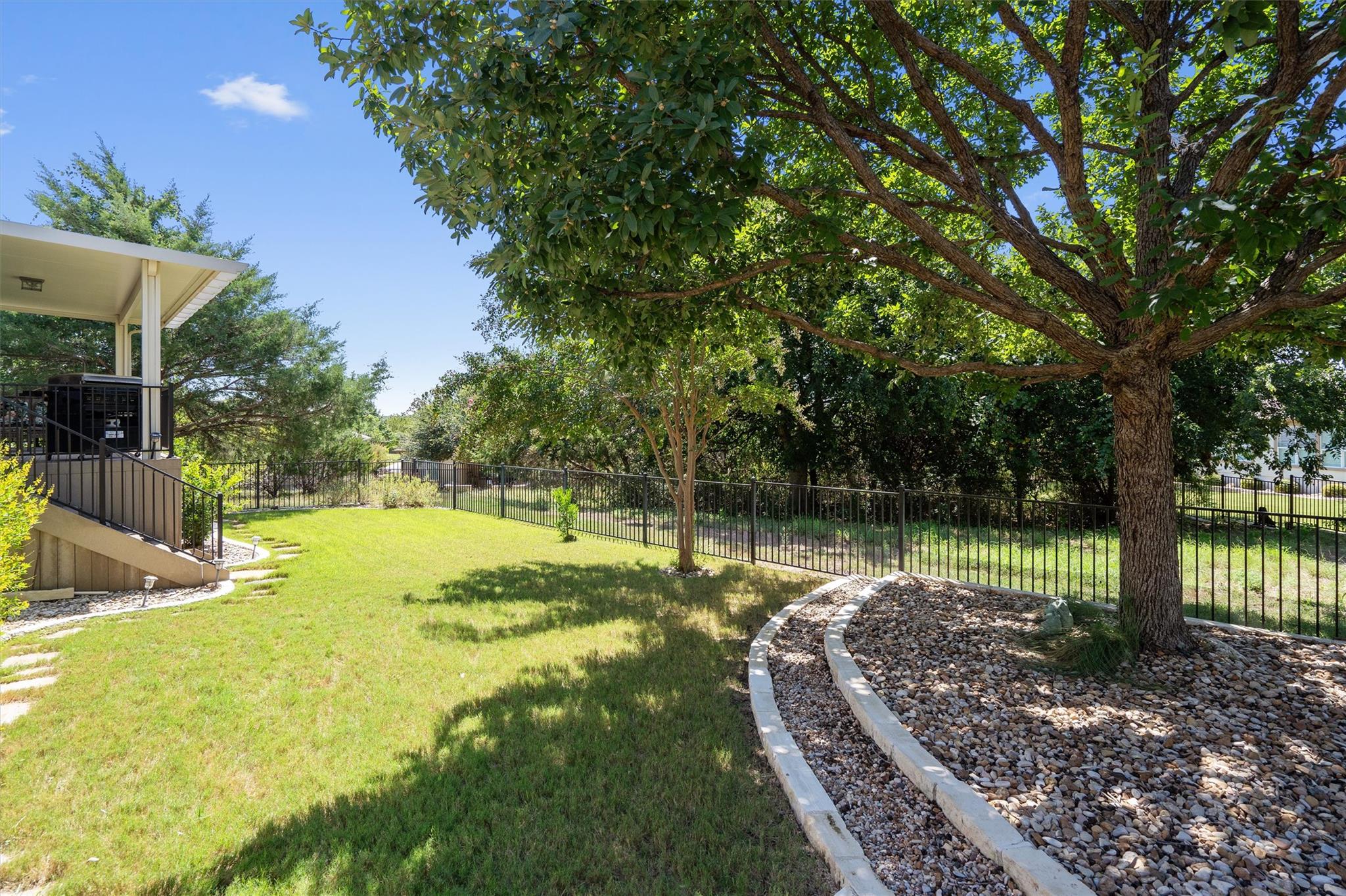 207 Apache Mountain Ln, Georgetown, TX 78633