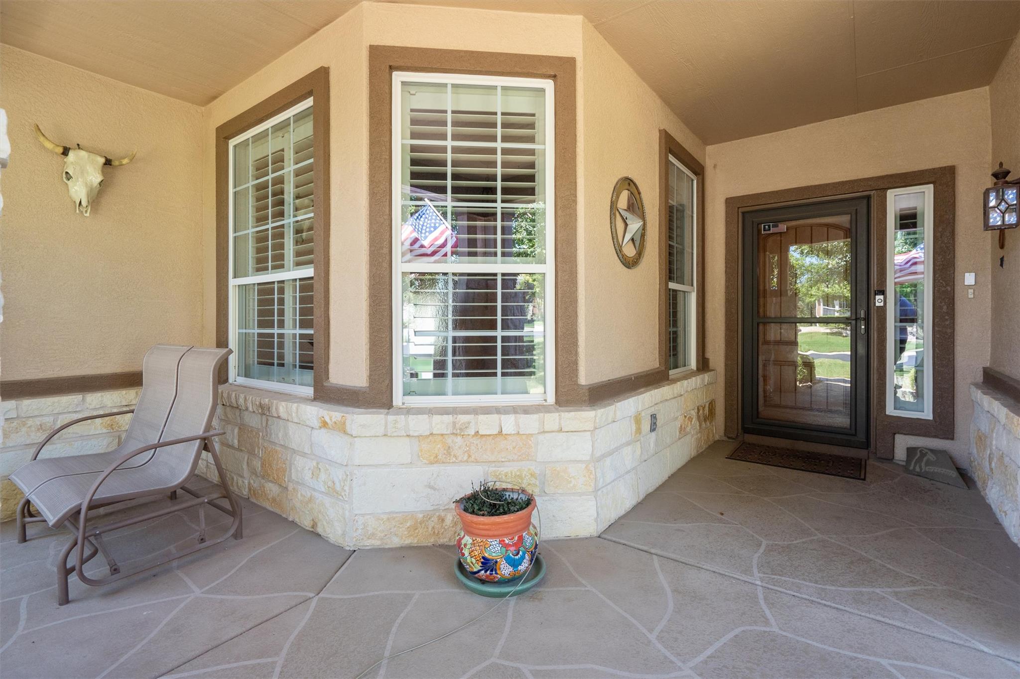 207 Apache Mountain Ln, Georgetown, TX 78633