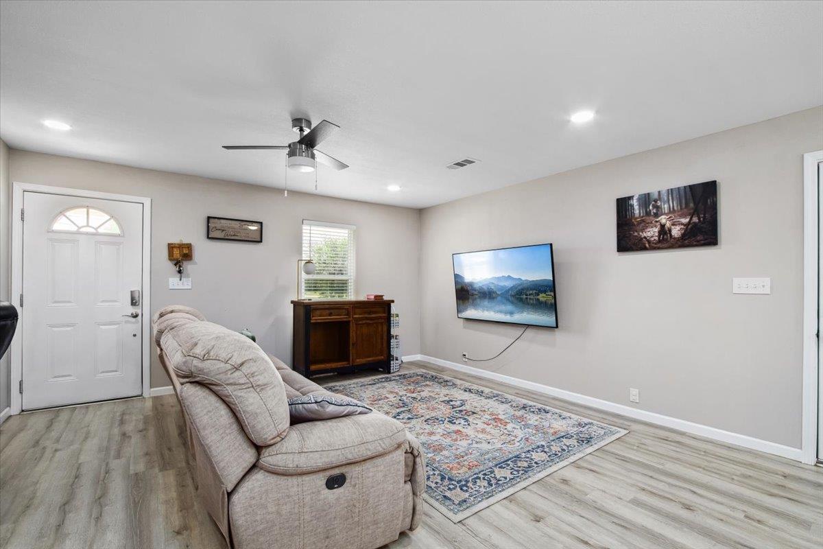 905 Garrison St, Waco, TX 76704