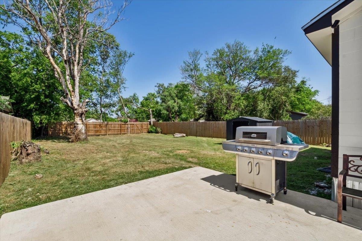 905 Garrison St, Waco, TX 76704