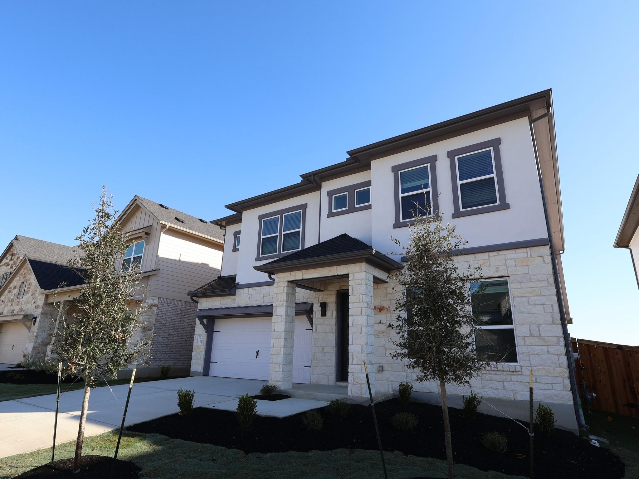 2032 Lolo Ln, Leander, TX 78641