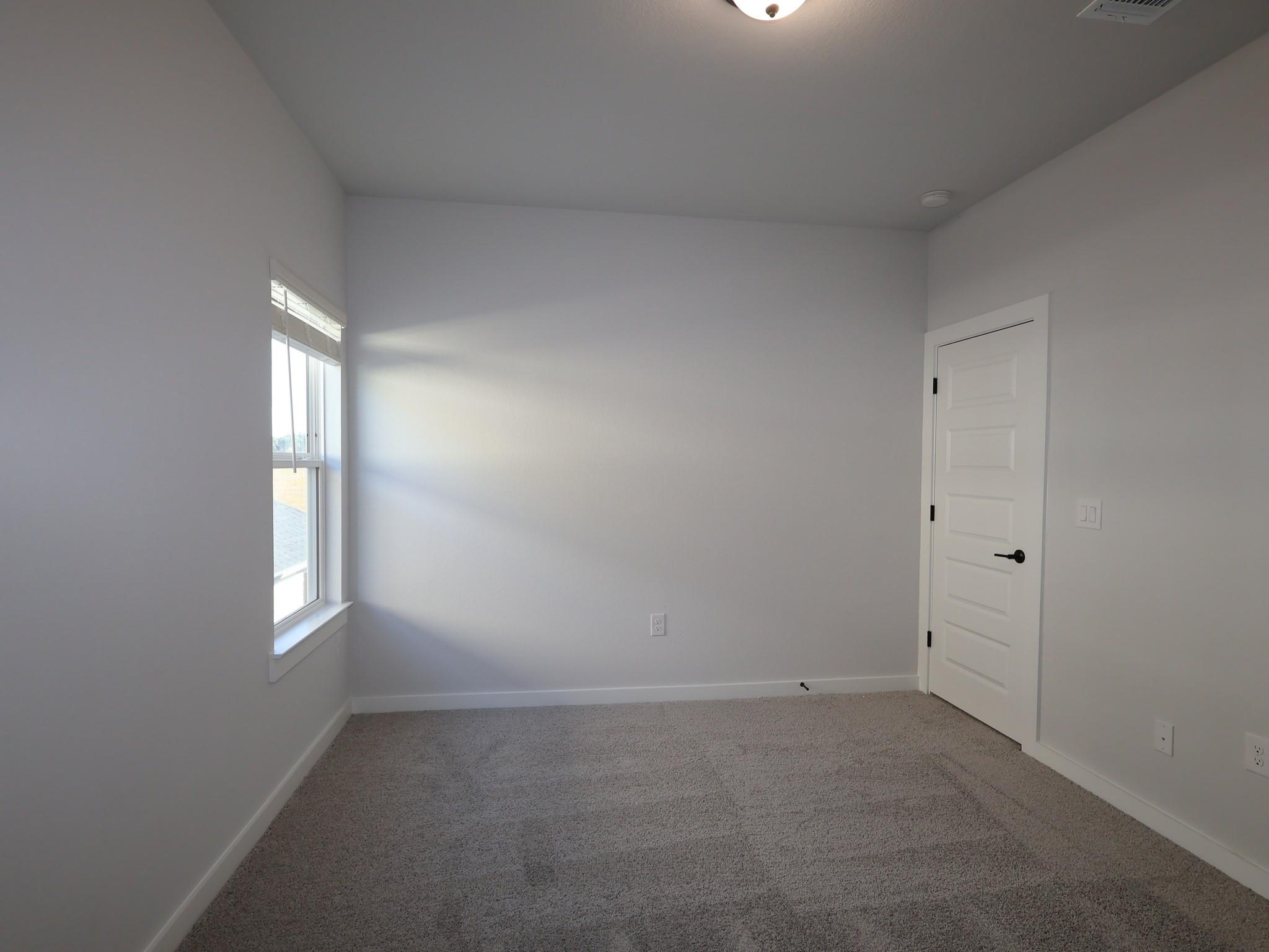 2032 Lolo Ln, Leander, TX 78641