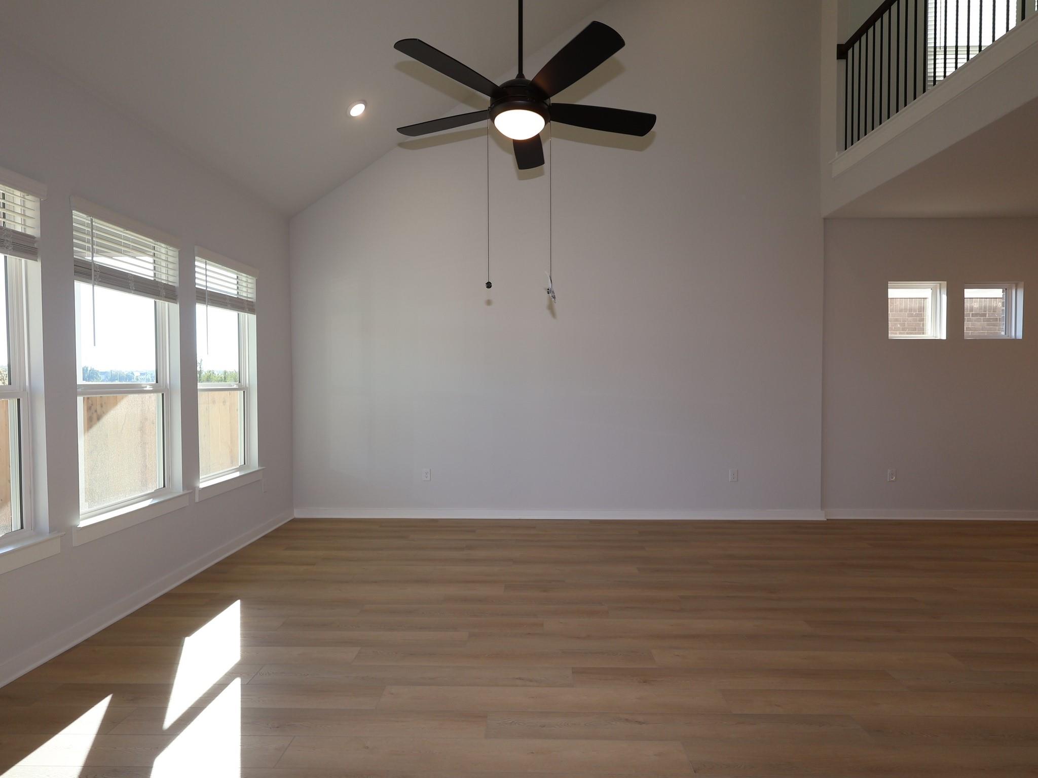 2032 Lolo Ln, Leander, TX 78641