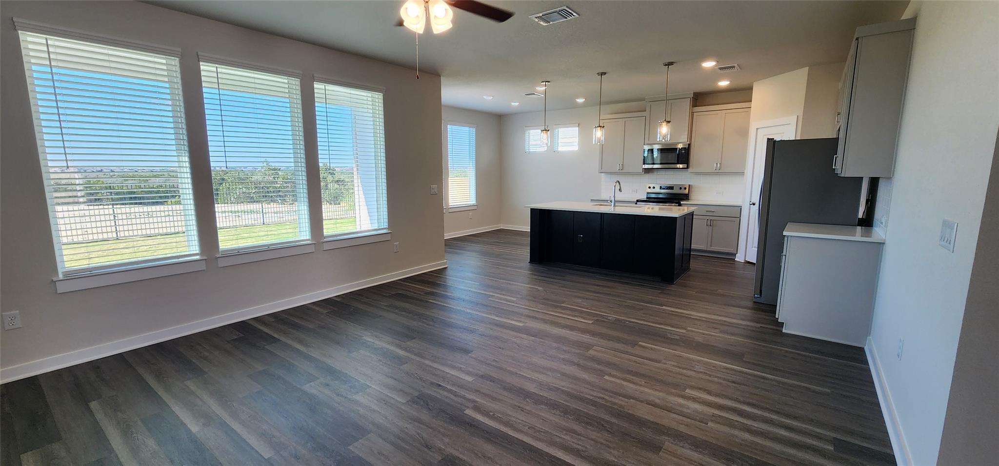 2200 Delano Dr, Leander, TX 78641