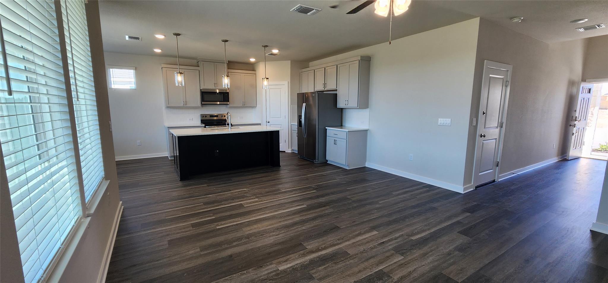 2200 Delano Dr, Leander, TX 78641