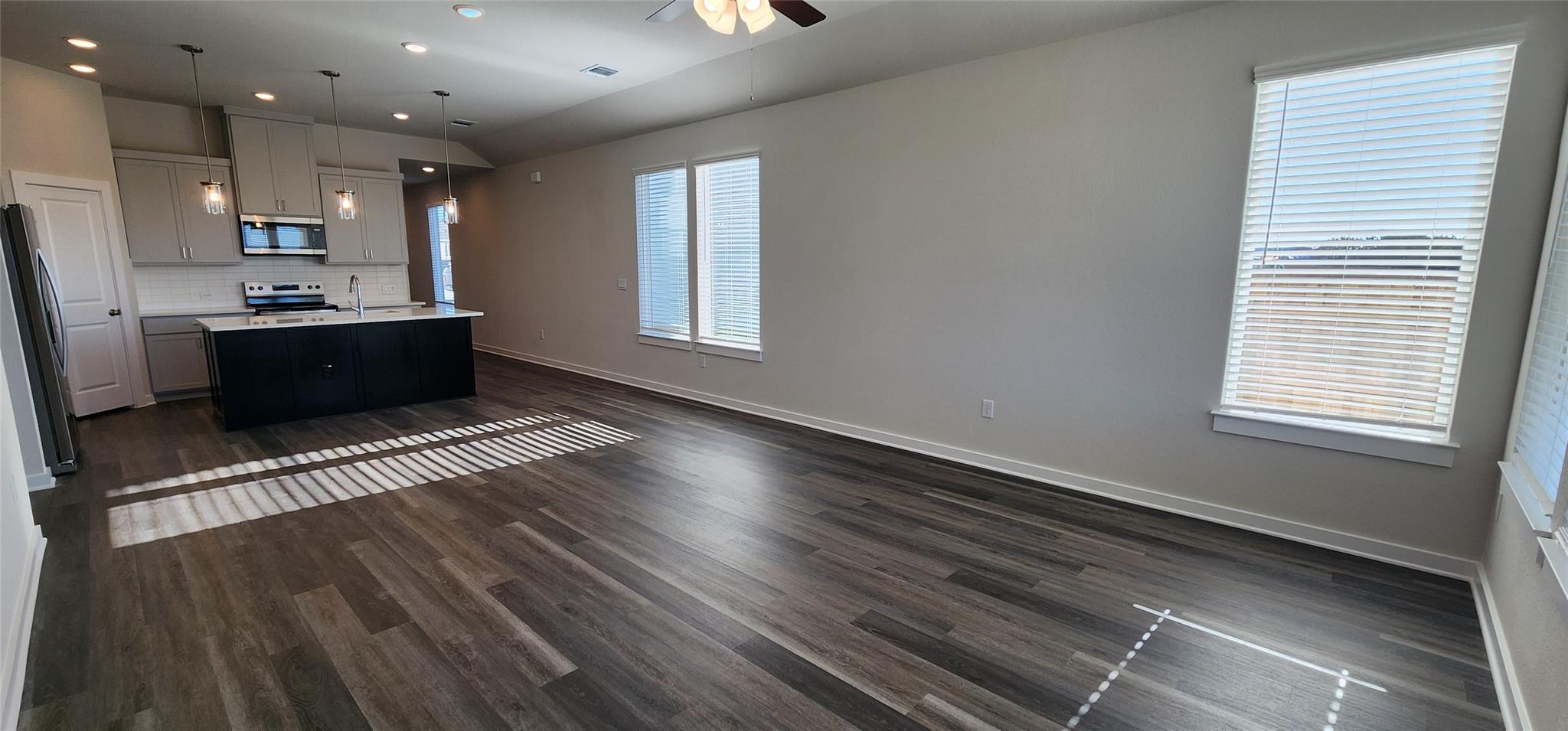 2208 Delano Dr, Leander, TX 78641