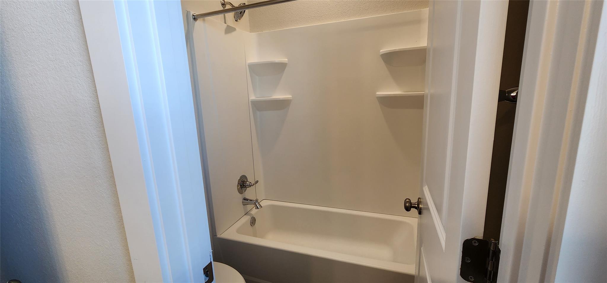 2208 Delano Dr, Leander, TX 78641