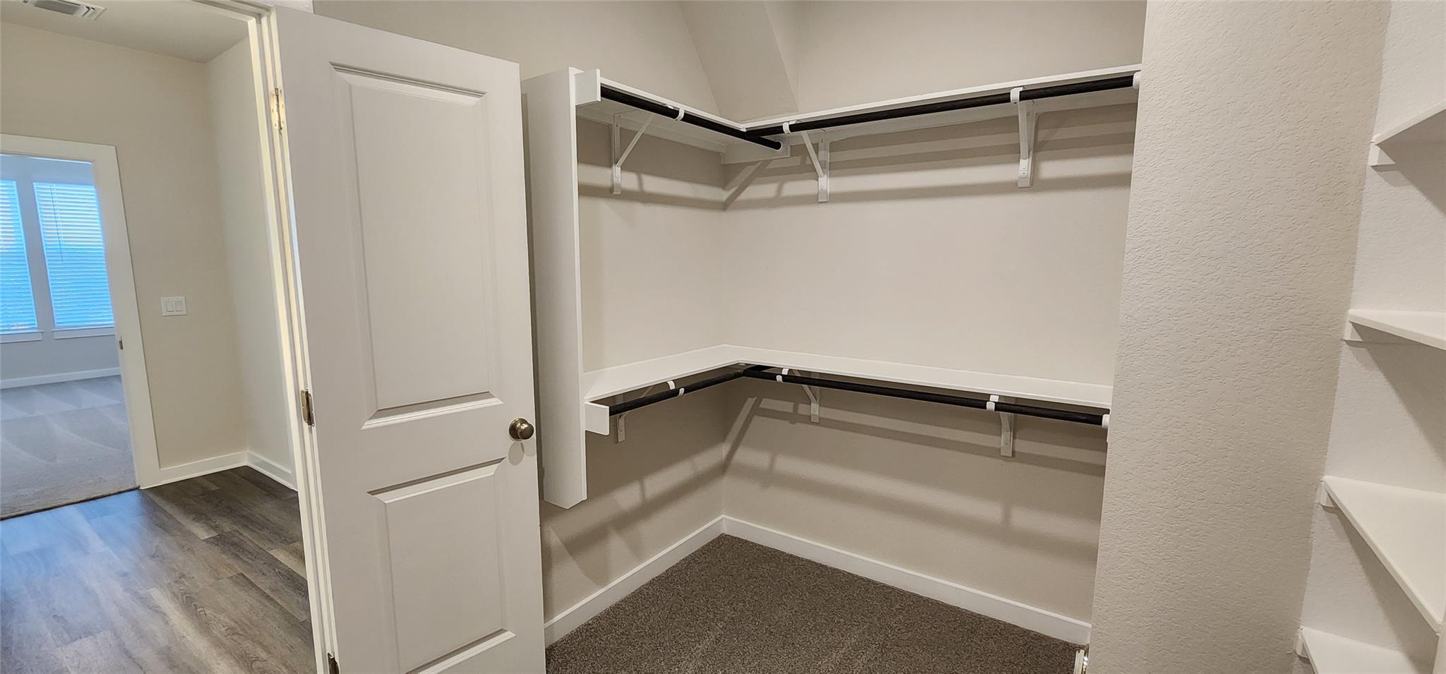 2208 Delano Dr, Leander, TX 78641