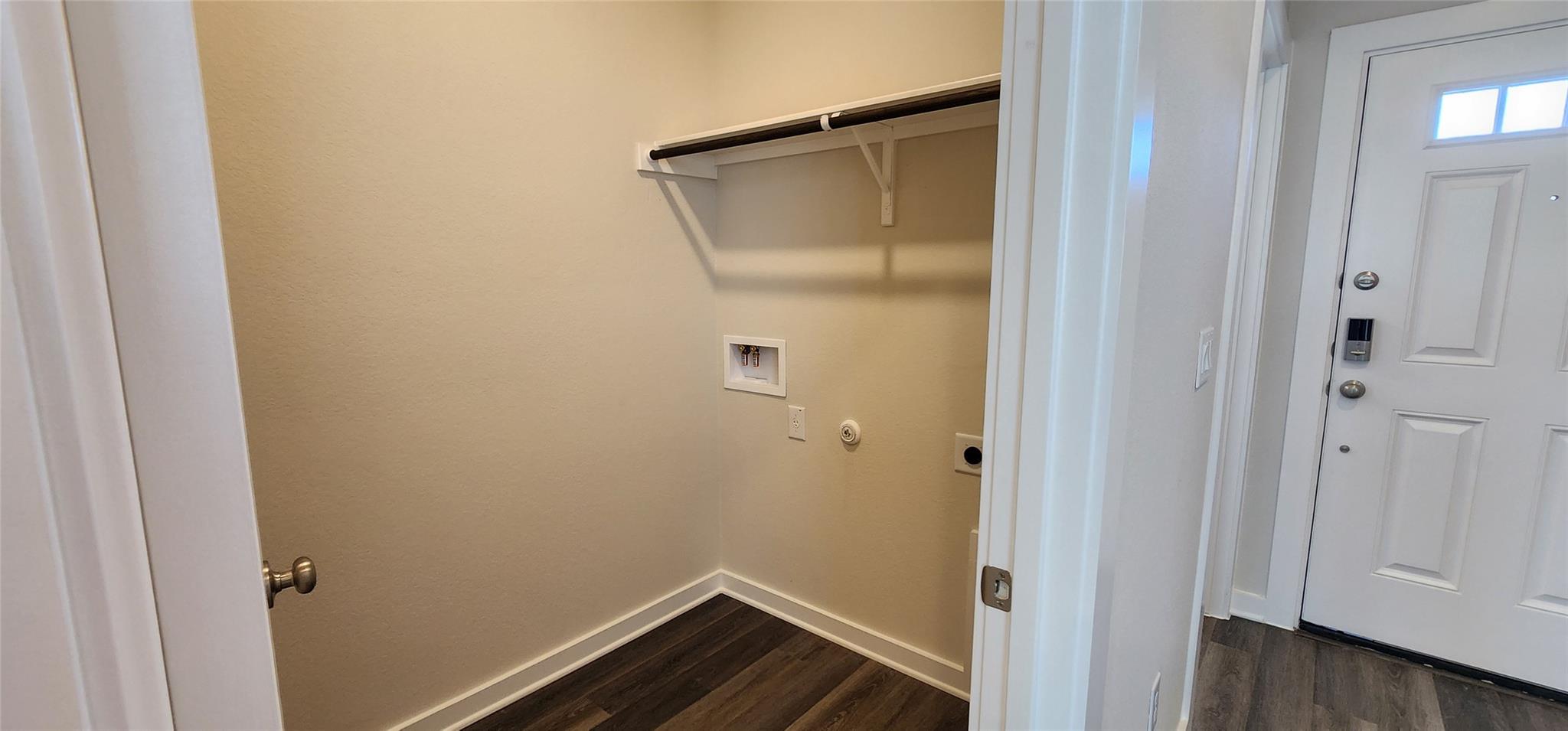 2208 Delano Dr, Leander, TX 78641