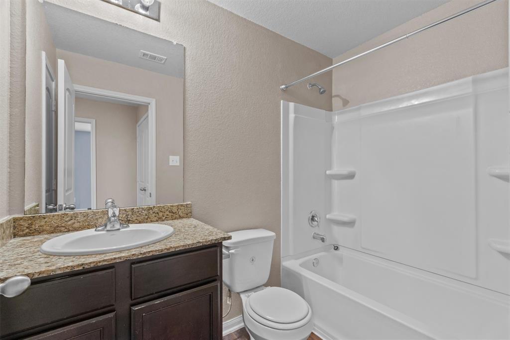 405 Yearwood Ln # 21C, Jarrell, TX 76537