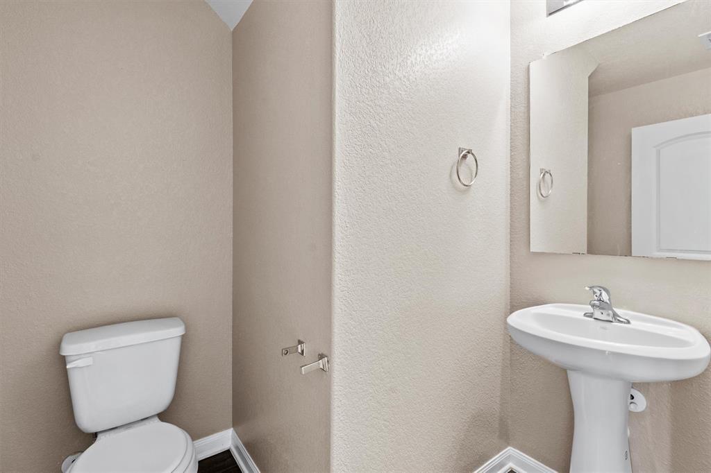 405 Yearwood Ln # 21C, Jarrell, TX 76537