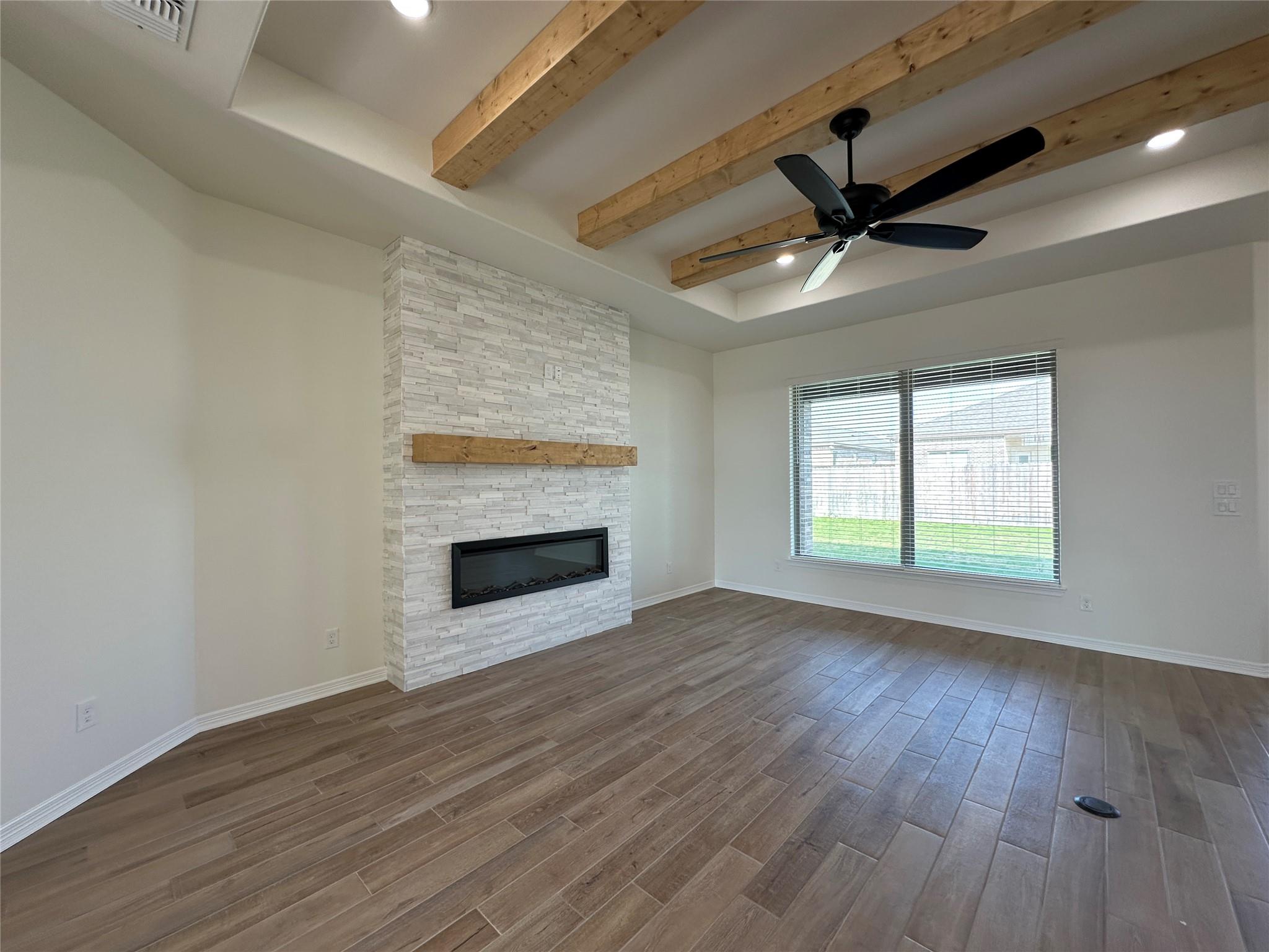 718 Eagle Claw Dr, Salado, TX 76571