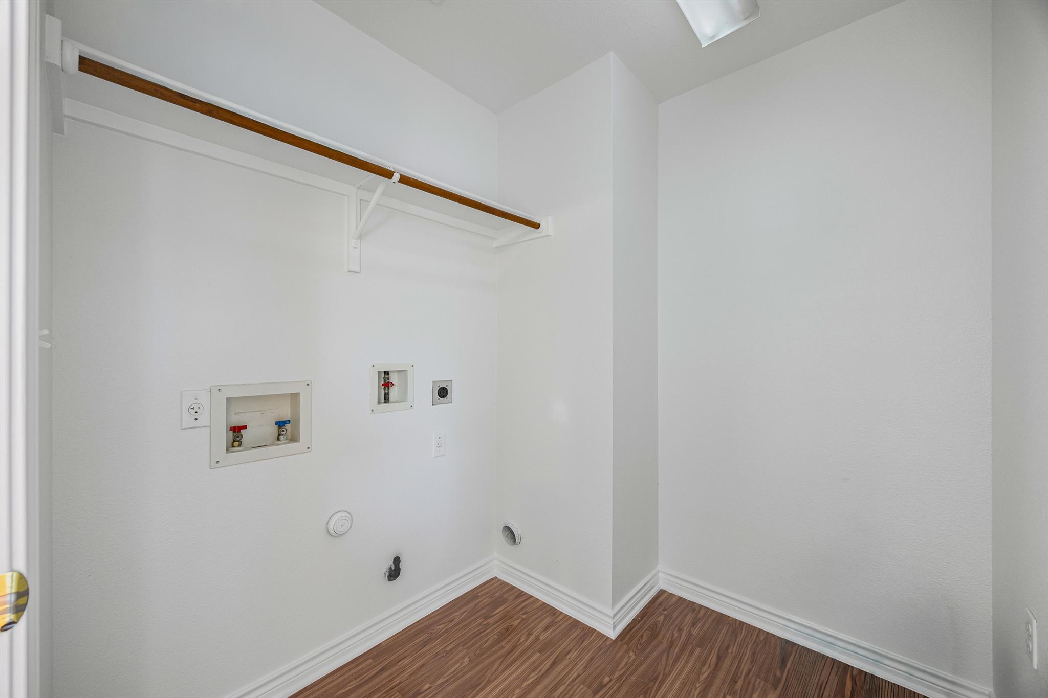 6109 Club Ter, Austin, TX 78741