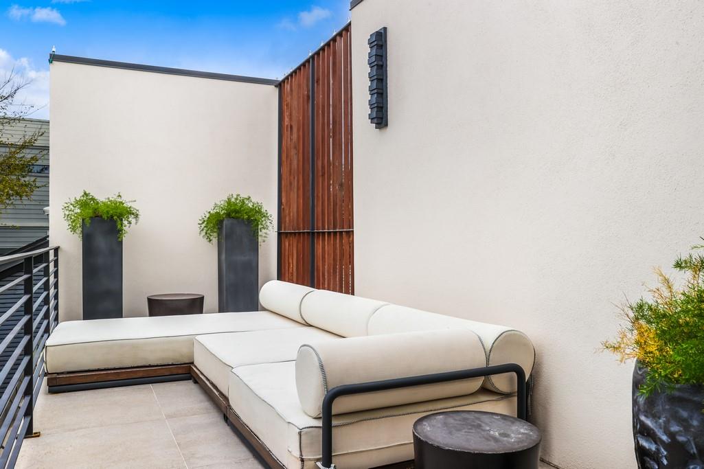 805 W Live Oak St, Austin, TX 78704