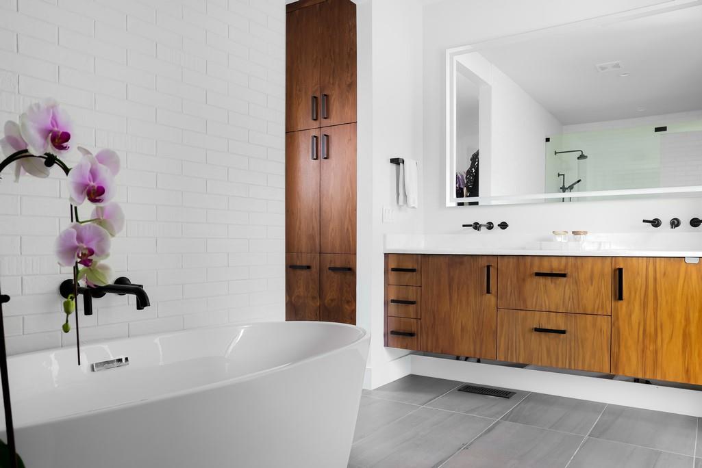 805 W Live Oak St, Austin, TX 78704