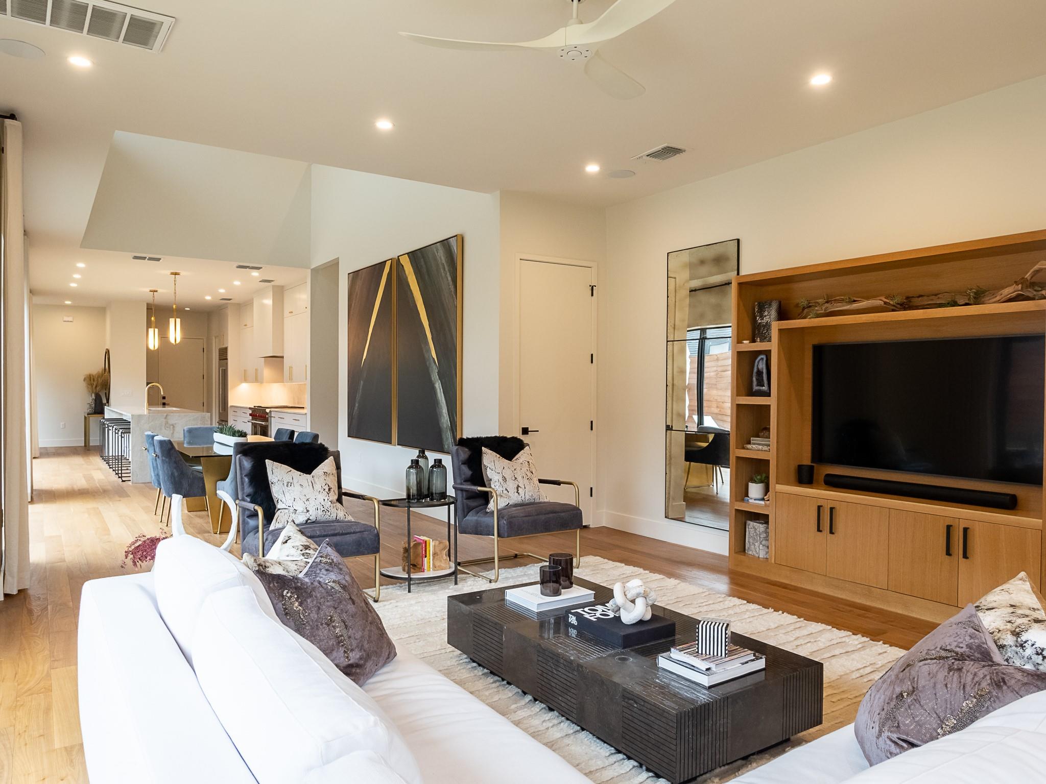 805 W Live Oak St, Austin, TX 78704