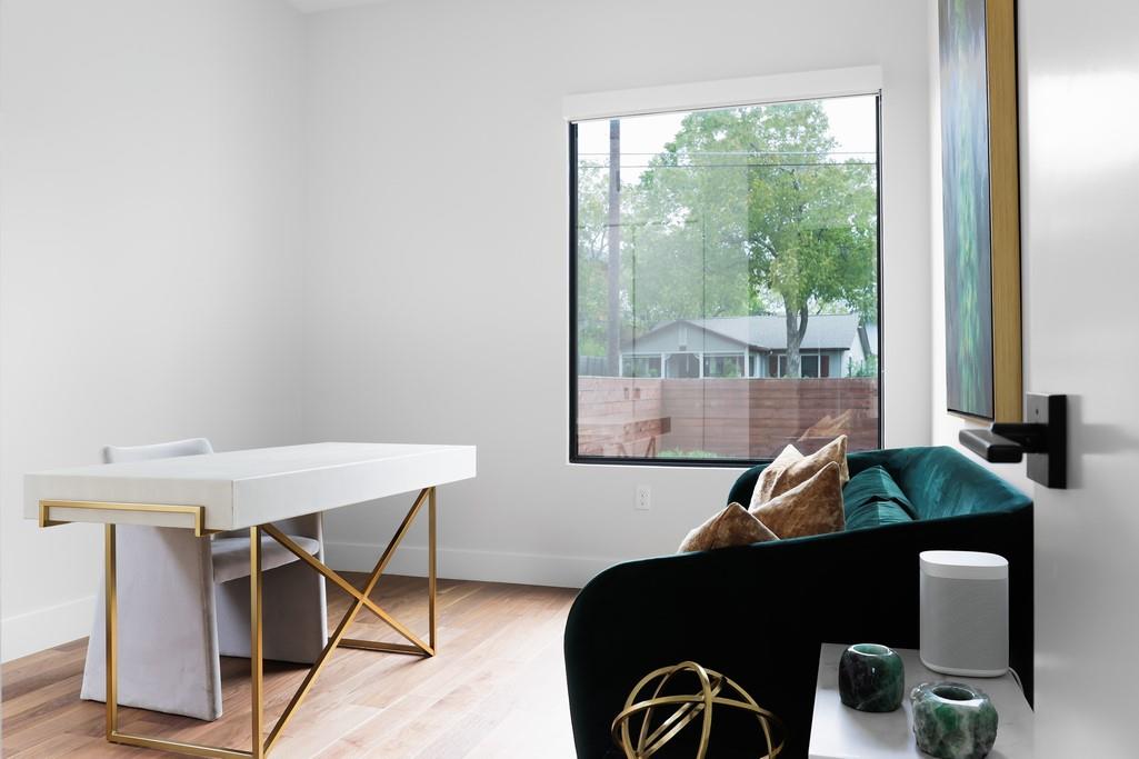 805 W Live Oak St, Austin, TX 78704