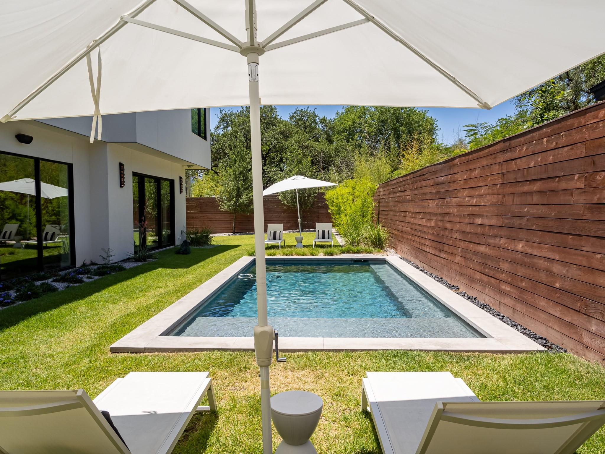 805 W Live Oak St, Austin, TX 78704