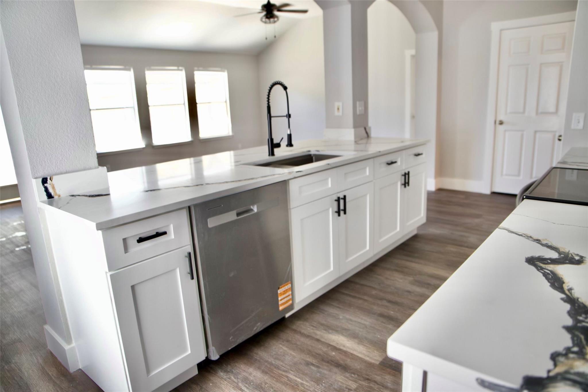 19120 Leigh Ln, Pflugerville, TX 78660