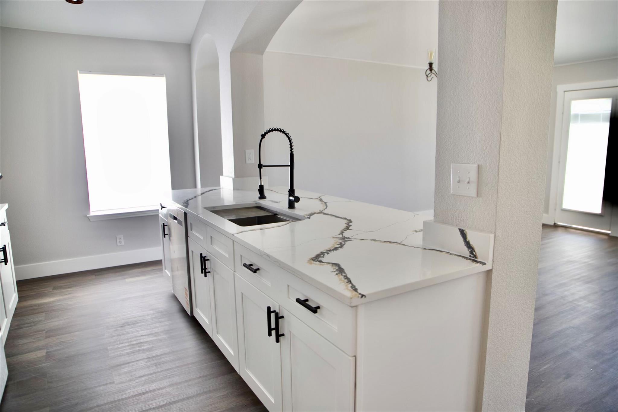 19120 Leigh Ln, Pflugerville, TX 78660