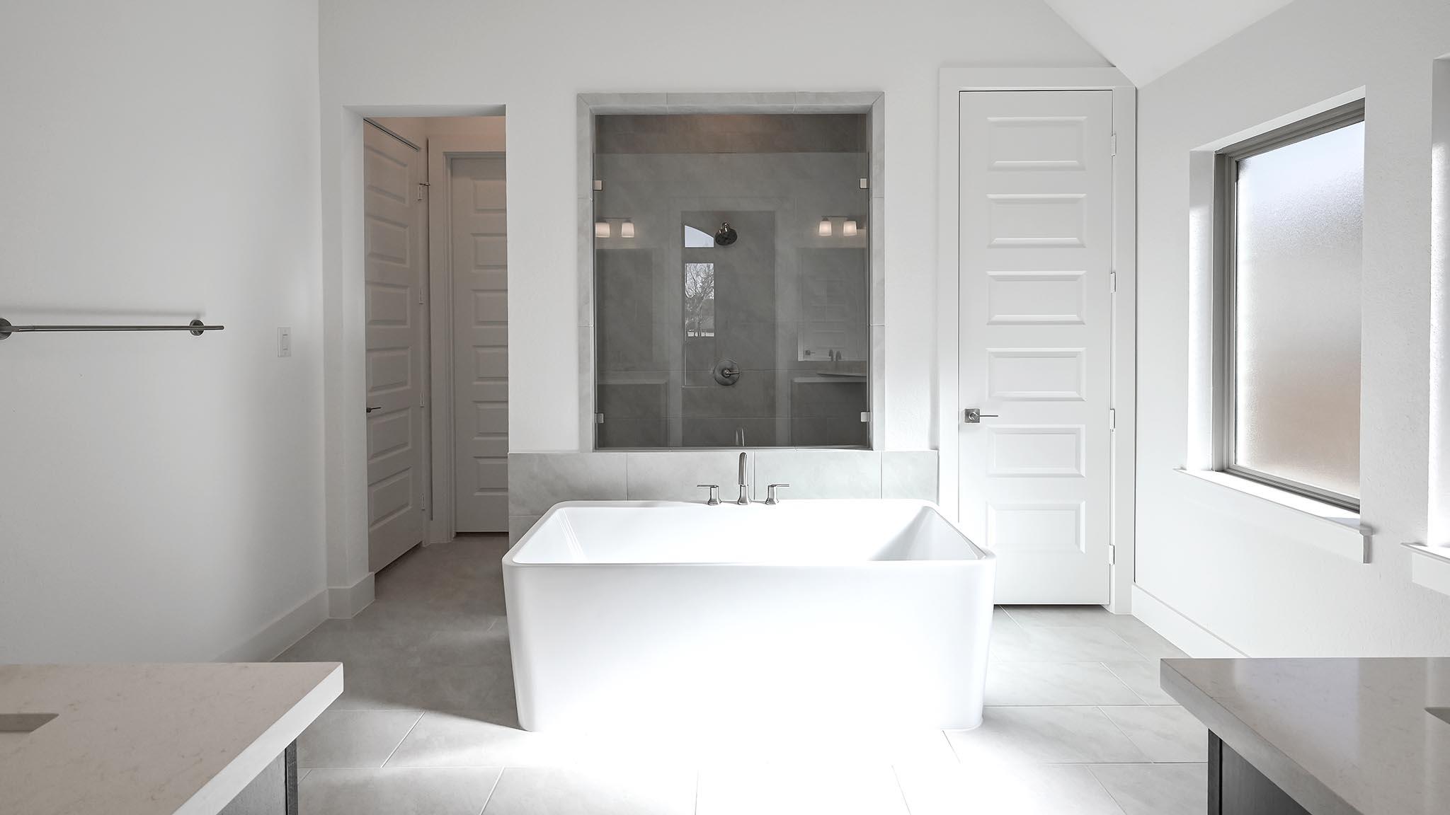 243 Melody Rd, Lockhart, TX 78644