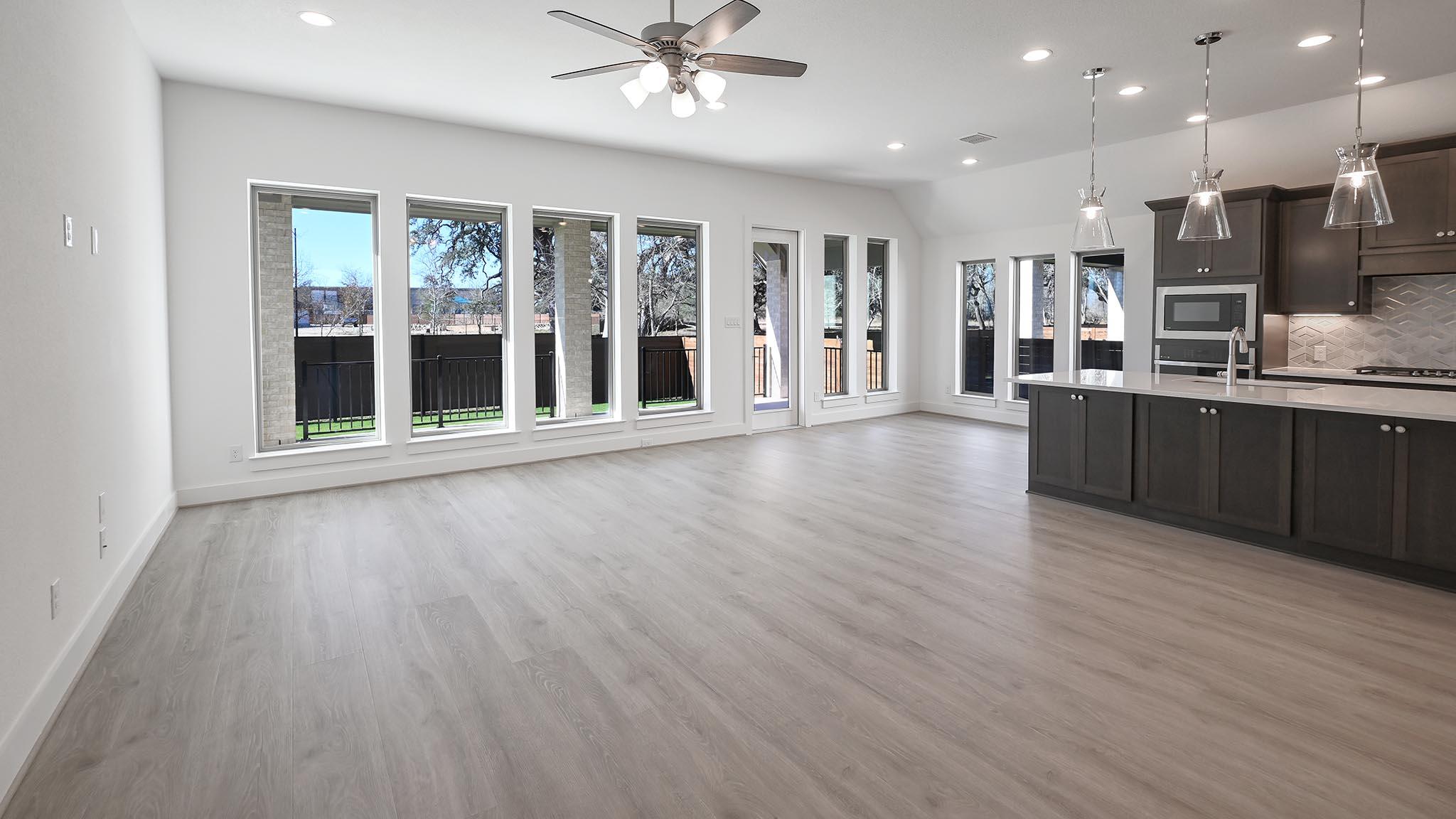 243 Melody Rd, Lockhart, TX 78644