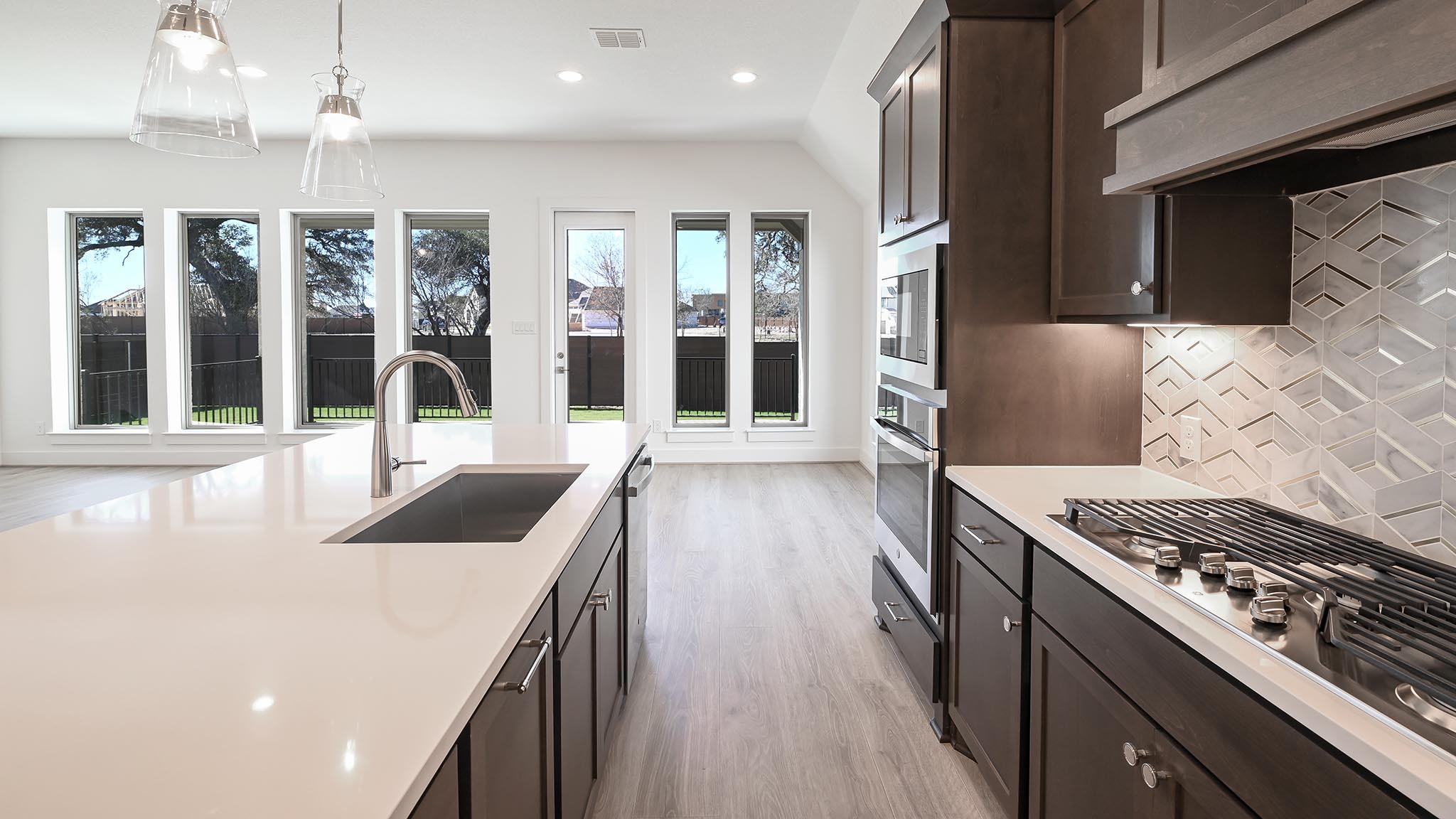 243 Melody Rd, Lockhart, TX 78644