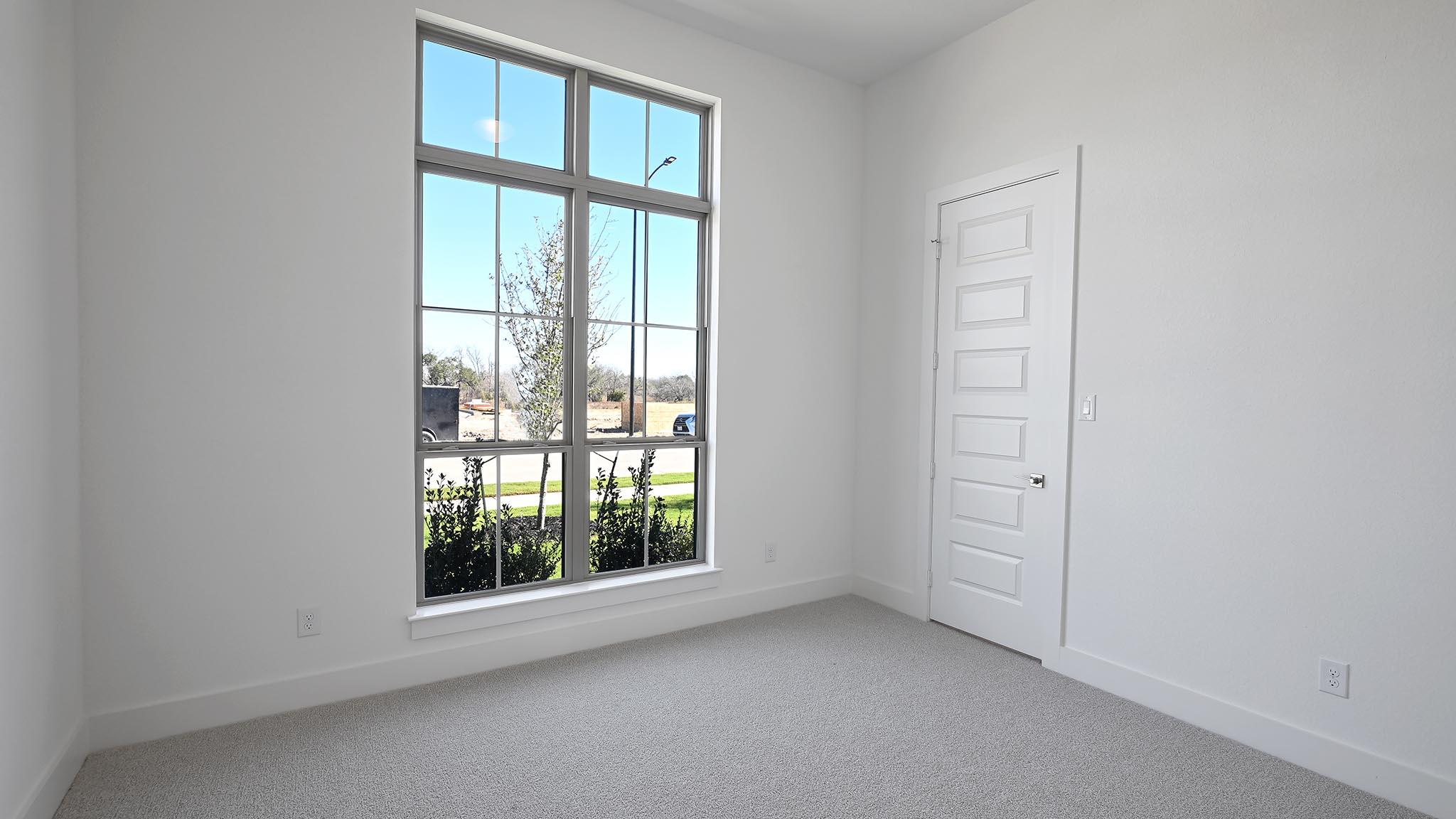 243 Melody Rd, Lockhart, TX 78644