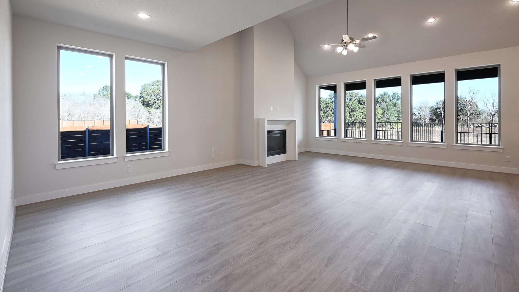 240 Melody Rd, Lockhart, TX 78644