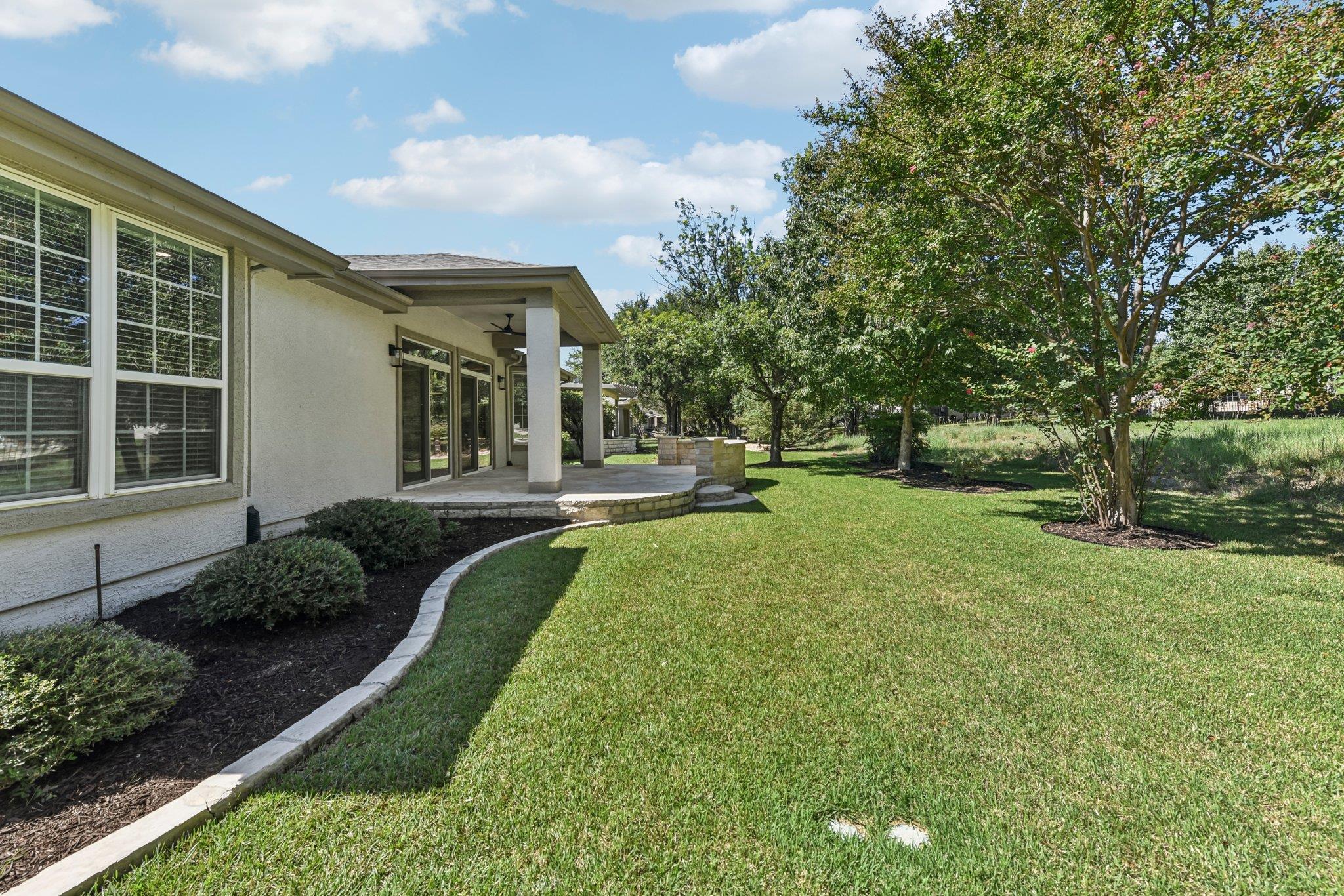 206 Armstrong Dr, Georgetown, TX 78633