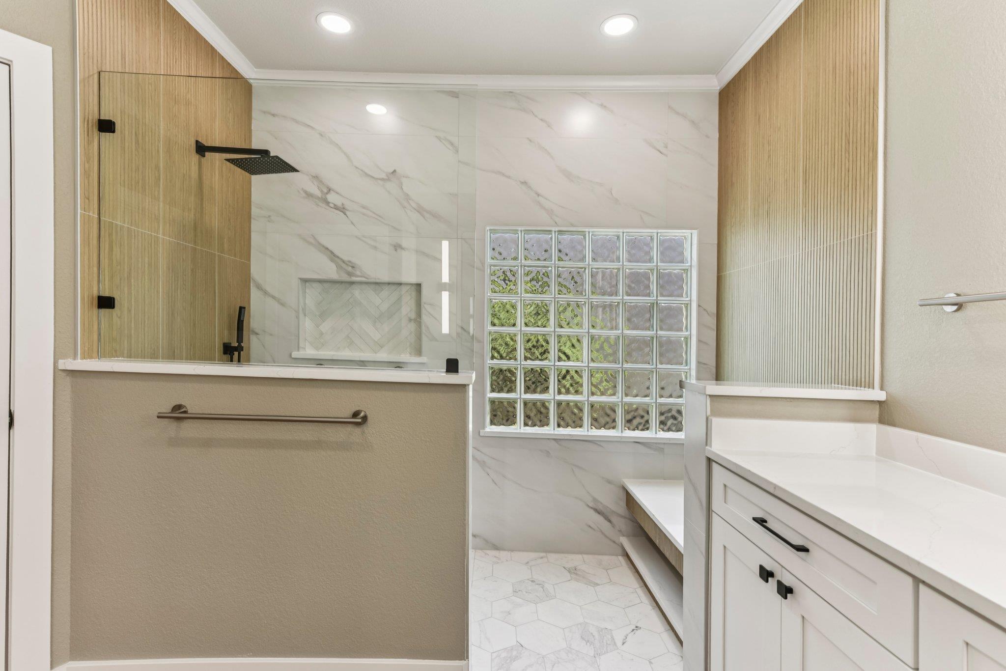 206 Armstrong Dr, Georgetown, TX 78633