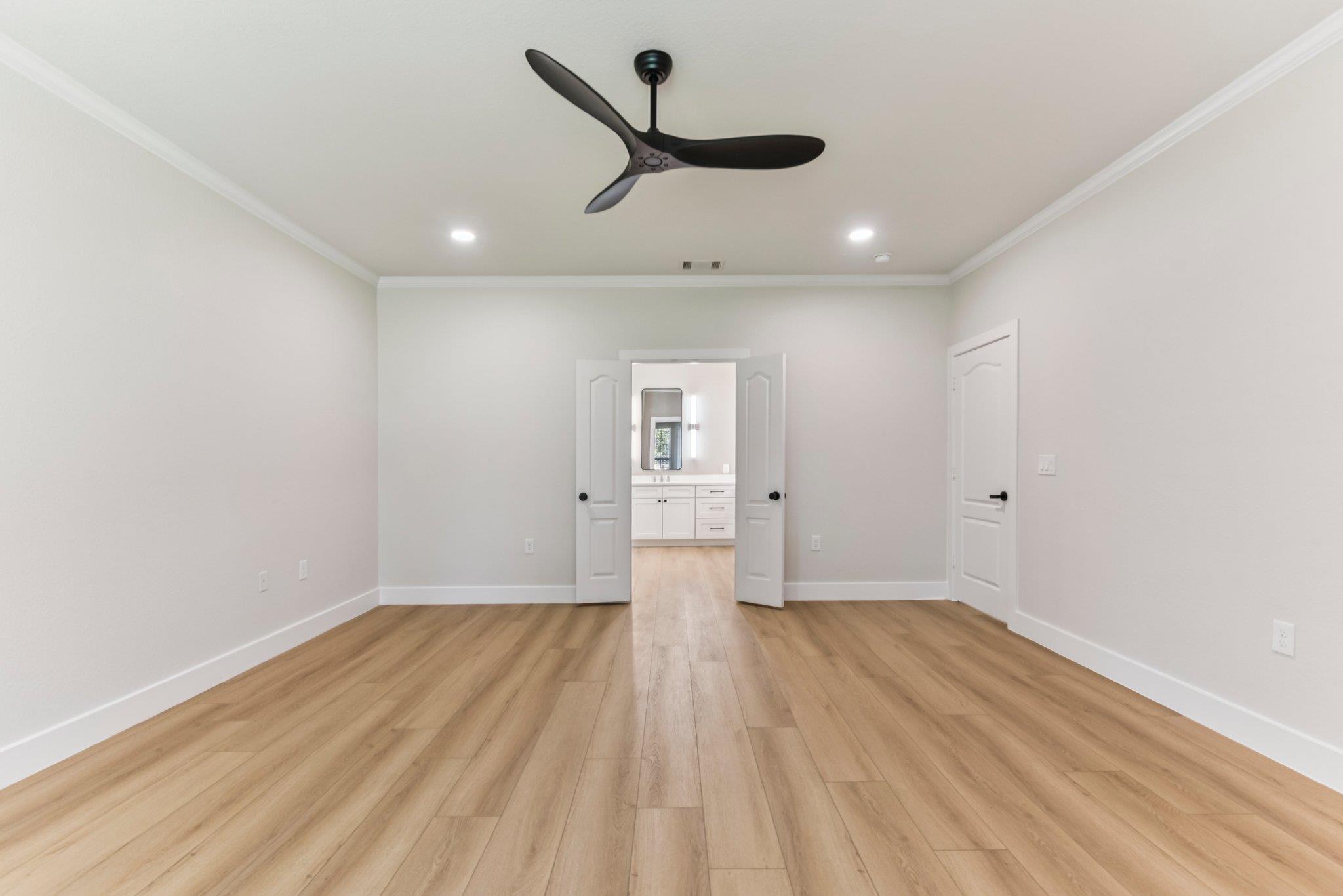 206 Armstrong Dr, Georgetown, TX 78633