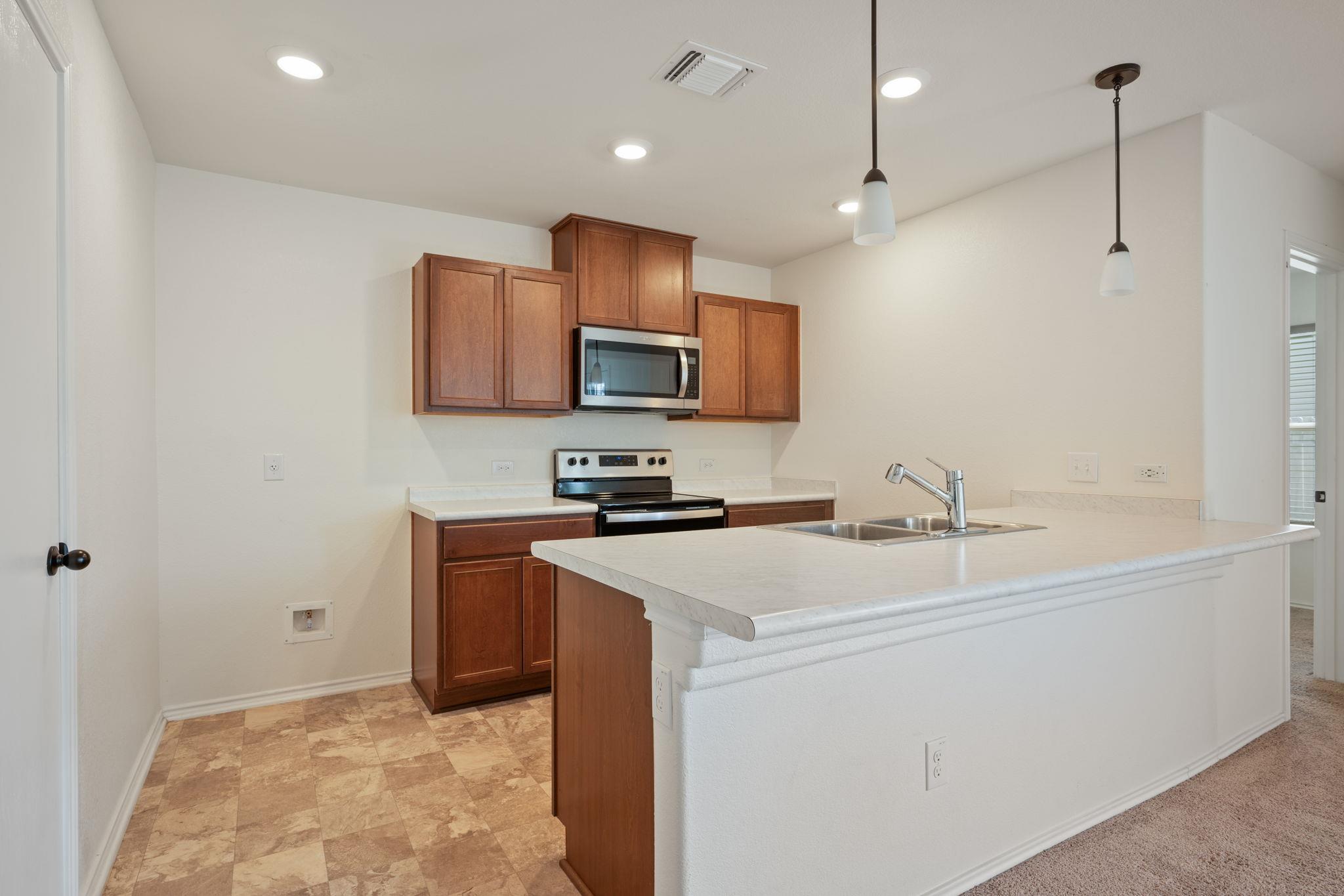 117 Robert Hightower Cv, Jarrell, TX 76537