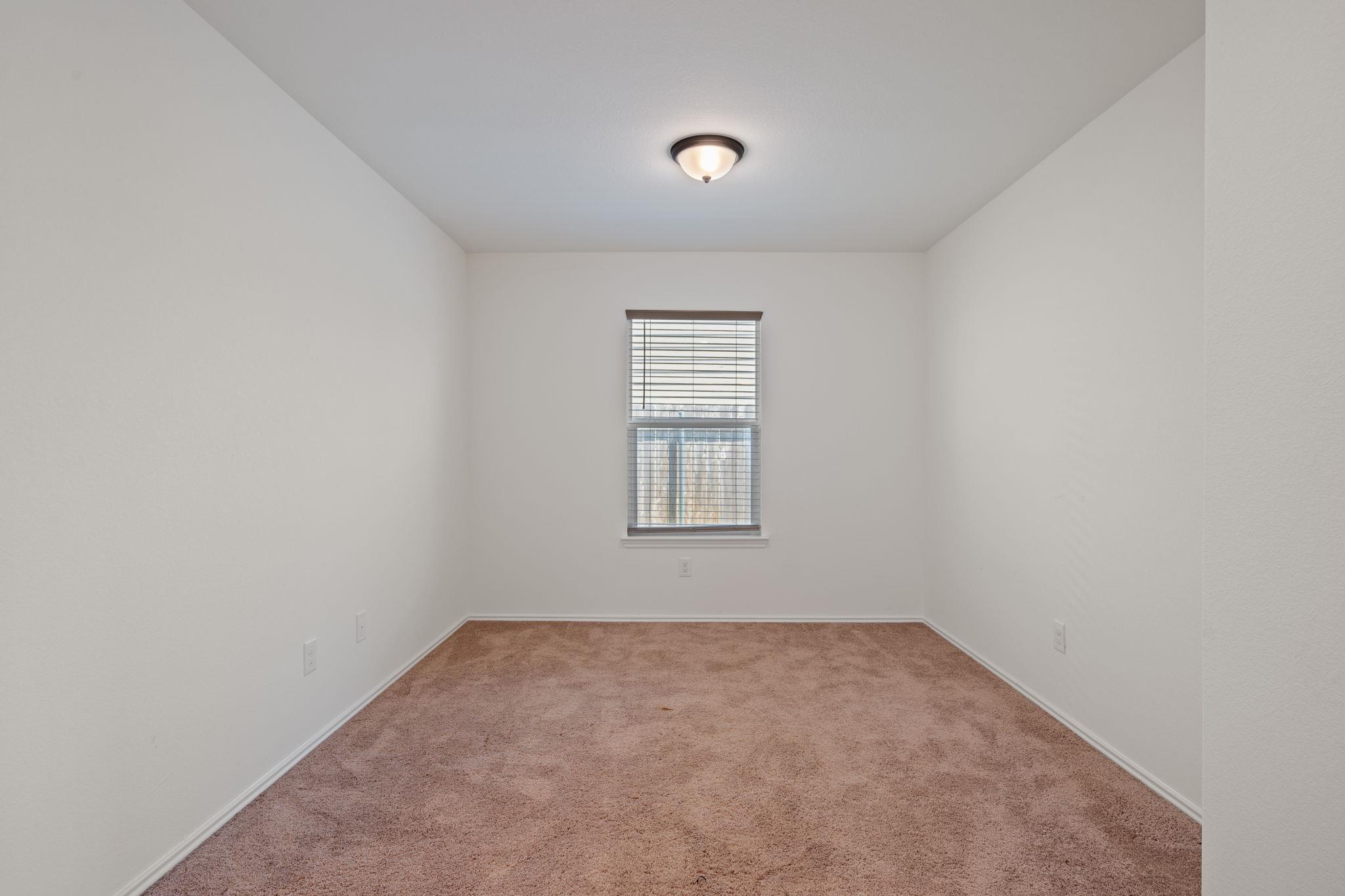 117 Robert Hightower Cv, Jarrell, TX 76537