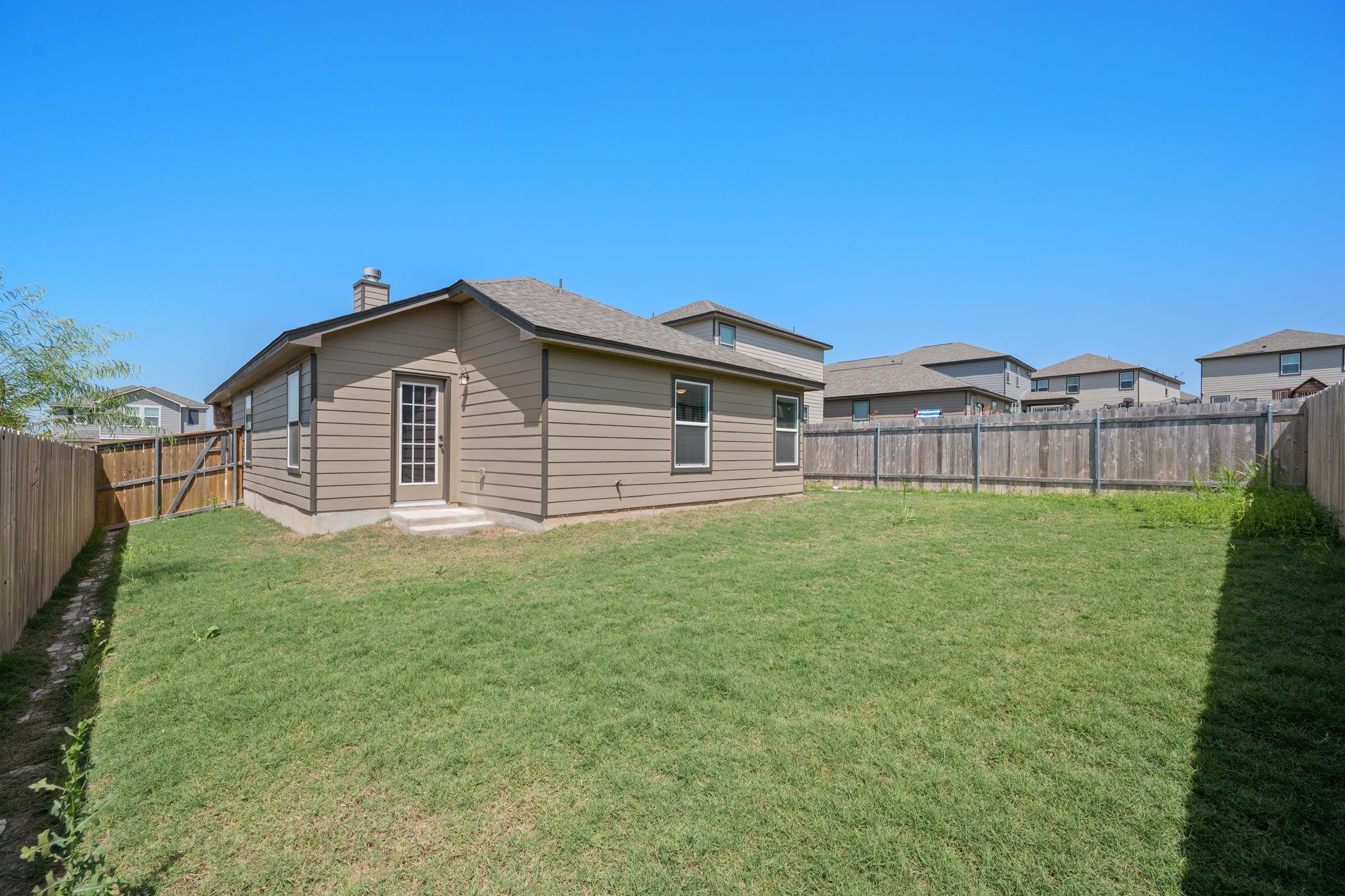 117 Robert Hightower Cv, Jarrell, TX 76537