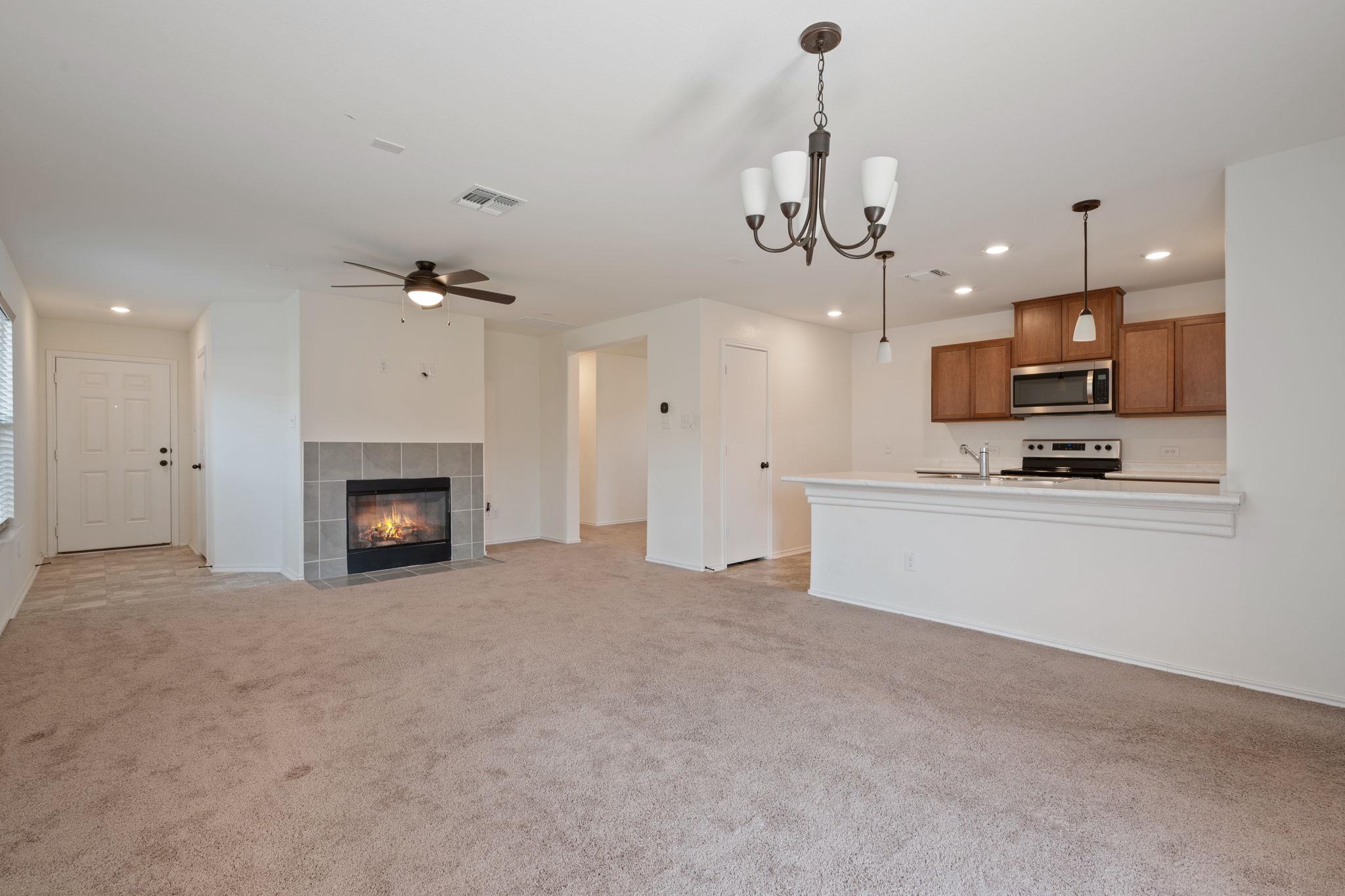 117 Robert Hightower Cv, Jarrell, TX 76537