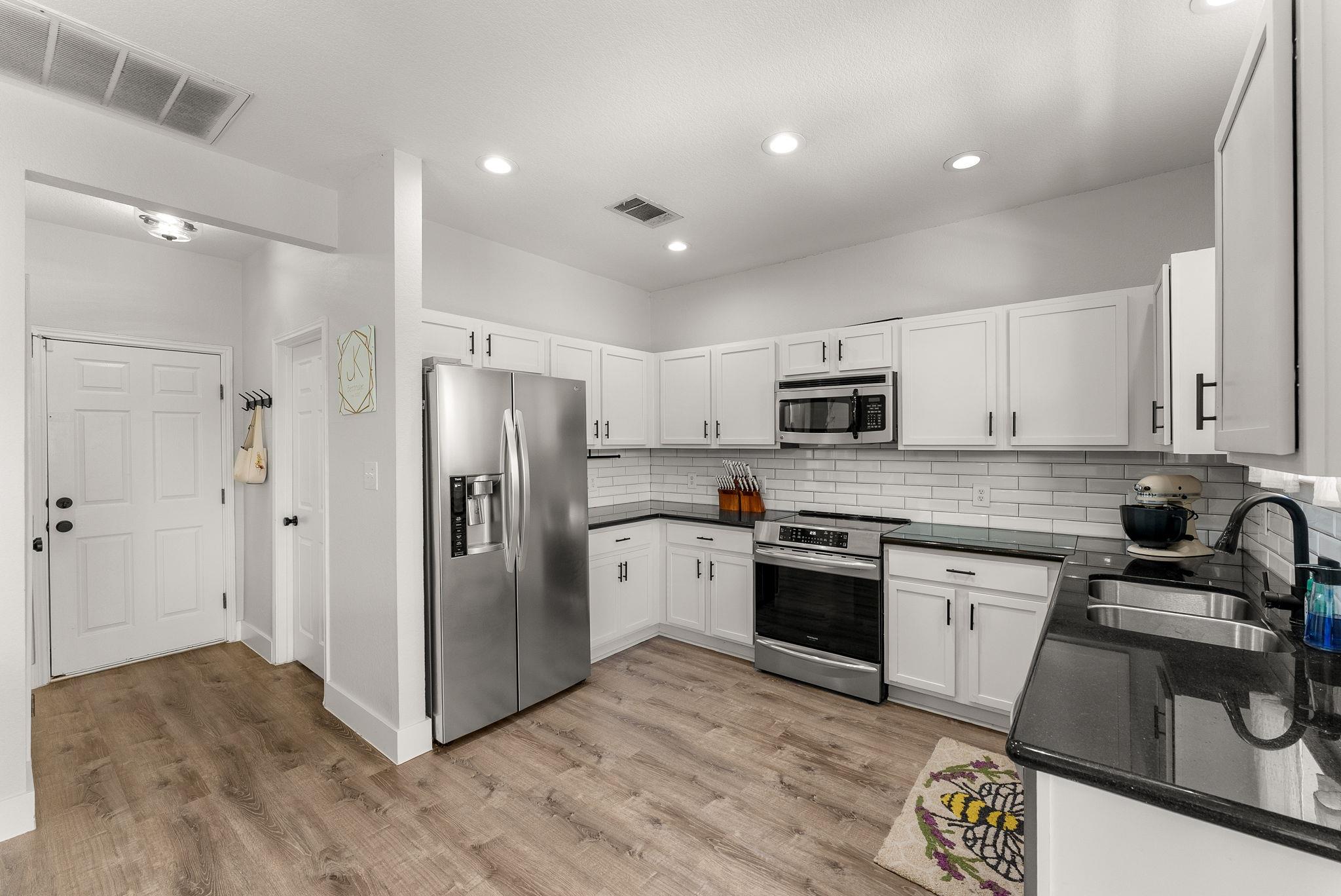 110 Stone Crest Blvd, Buda, TX 78610