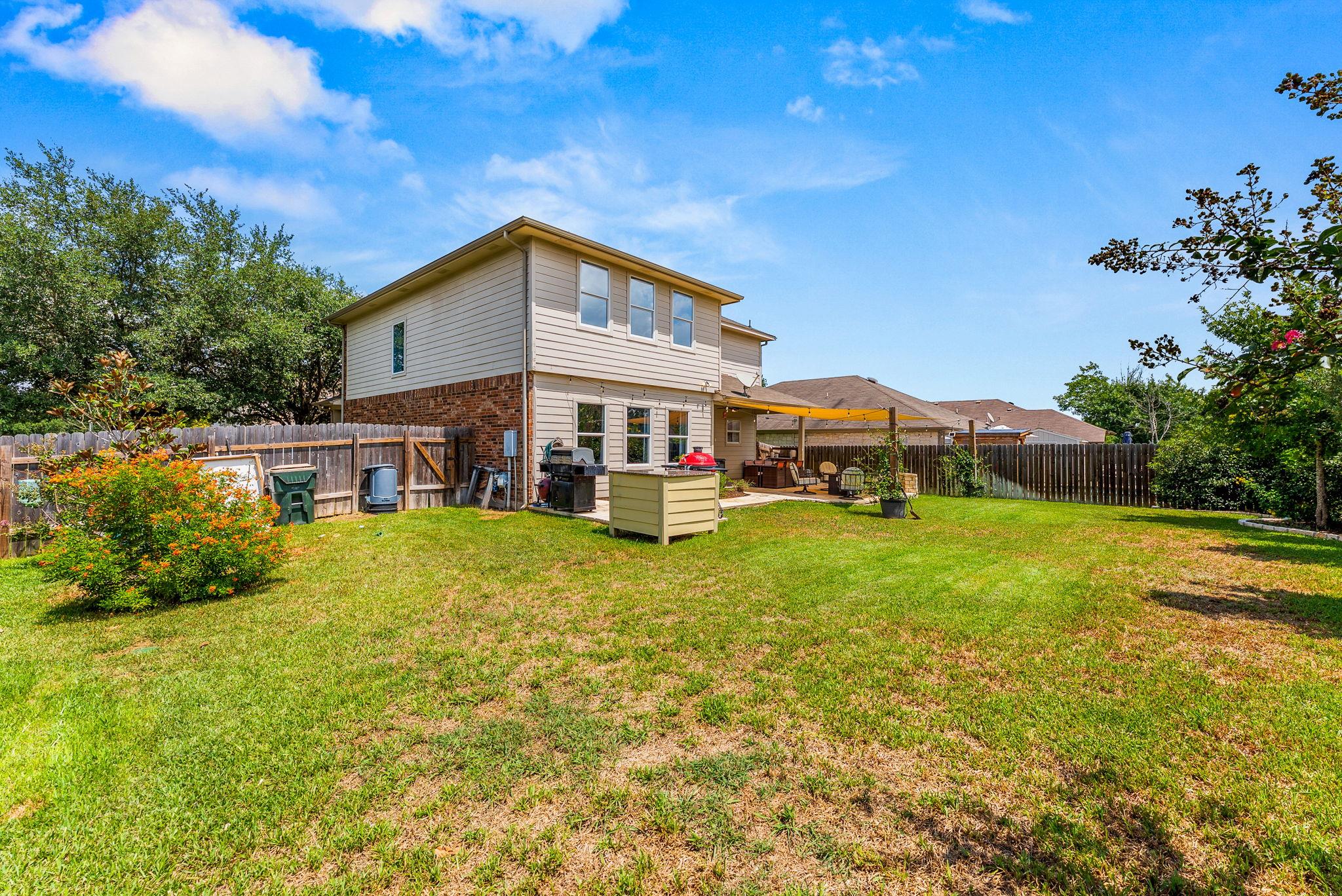 110 Stone Crest Blvd, Buda, TX 78610