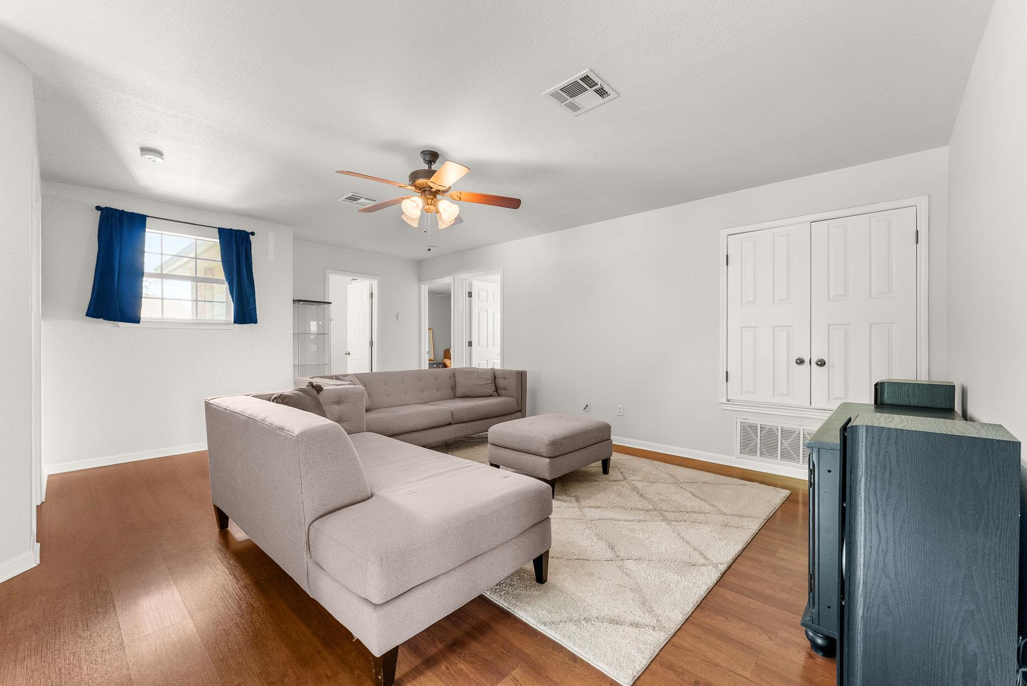 110 Stone Crest Blvd, Buda, TX 78610