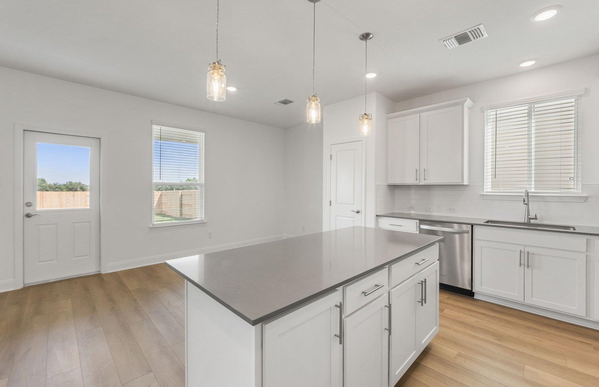 200 Daniels Dusty Trl, Georgetown, TX 78626