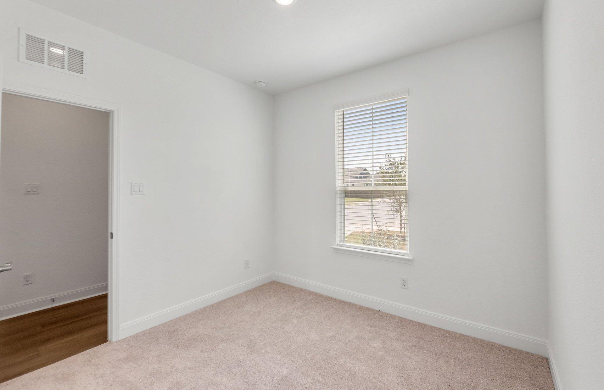 200 Daniels Dusty Trl, Georgetown, TX 78626