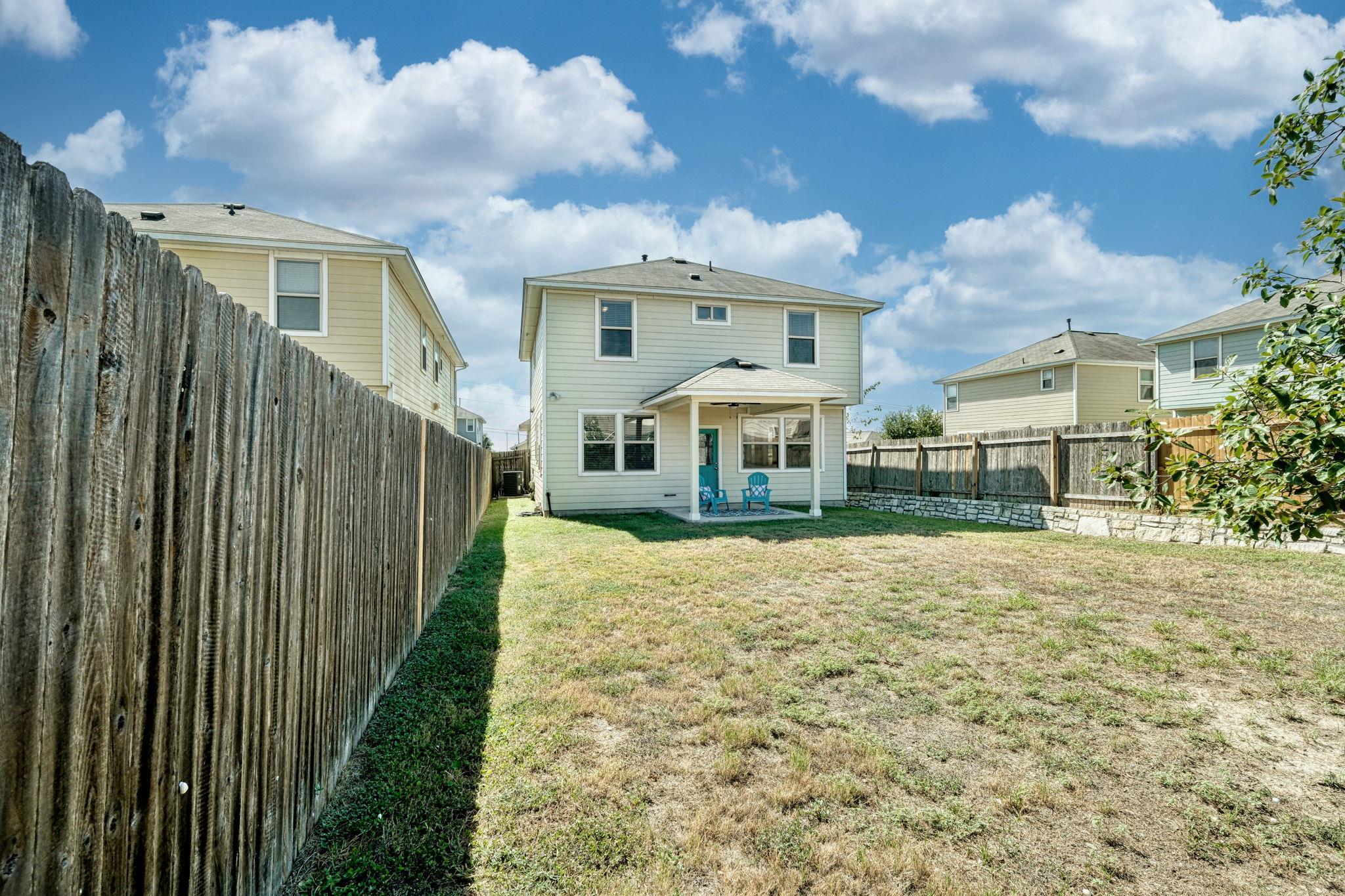 243 Twisted Oaks Ln, Buda, TX 78610