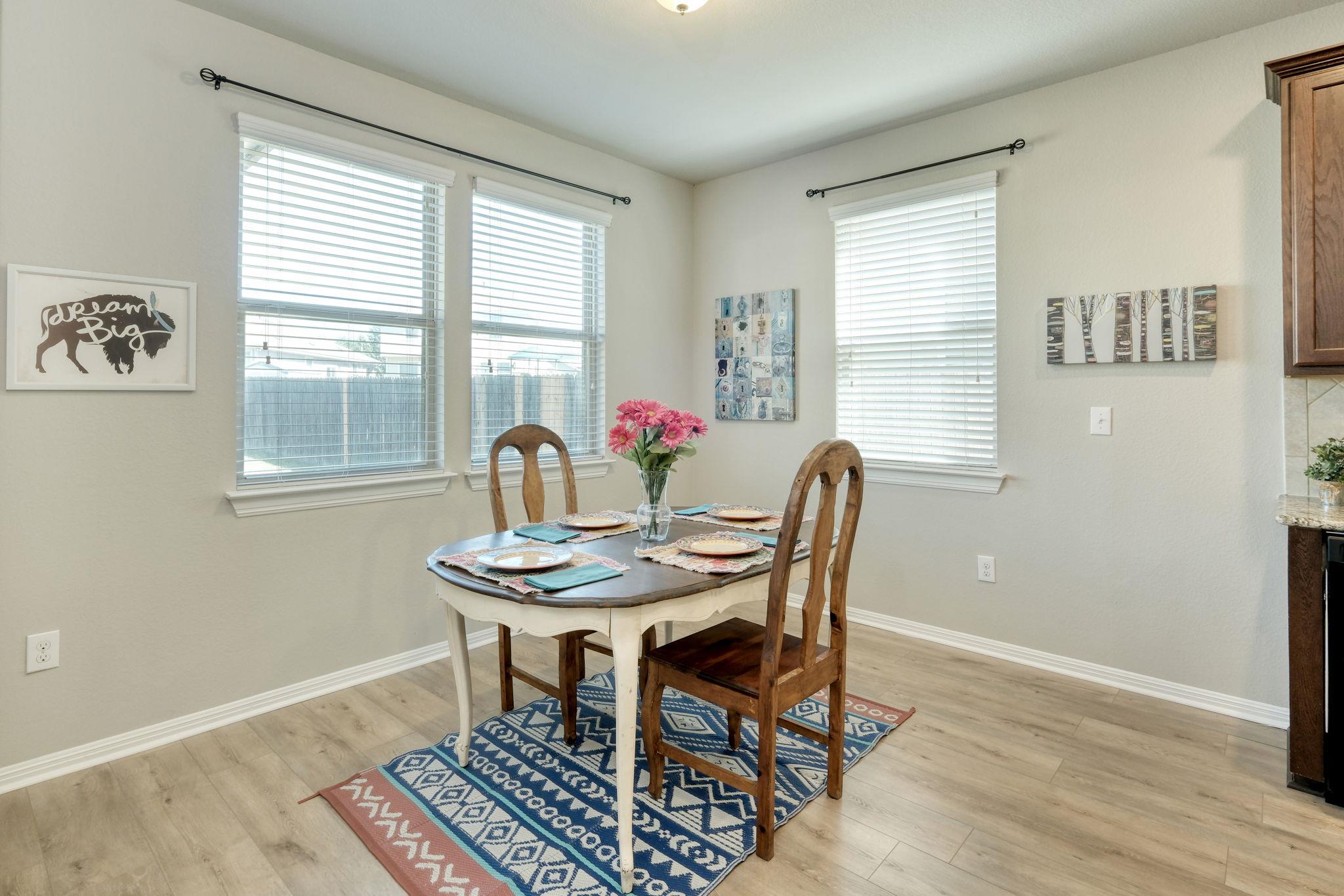 243 Twisted Oaks Ln, Buda, TX 78610