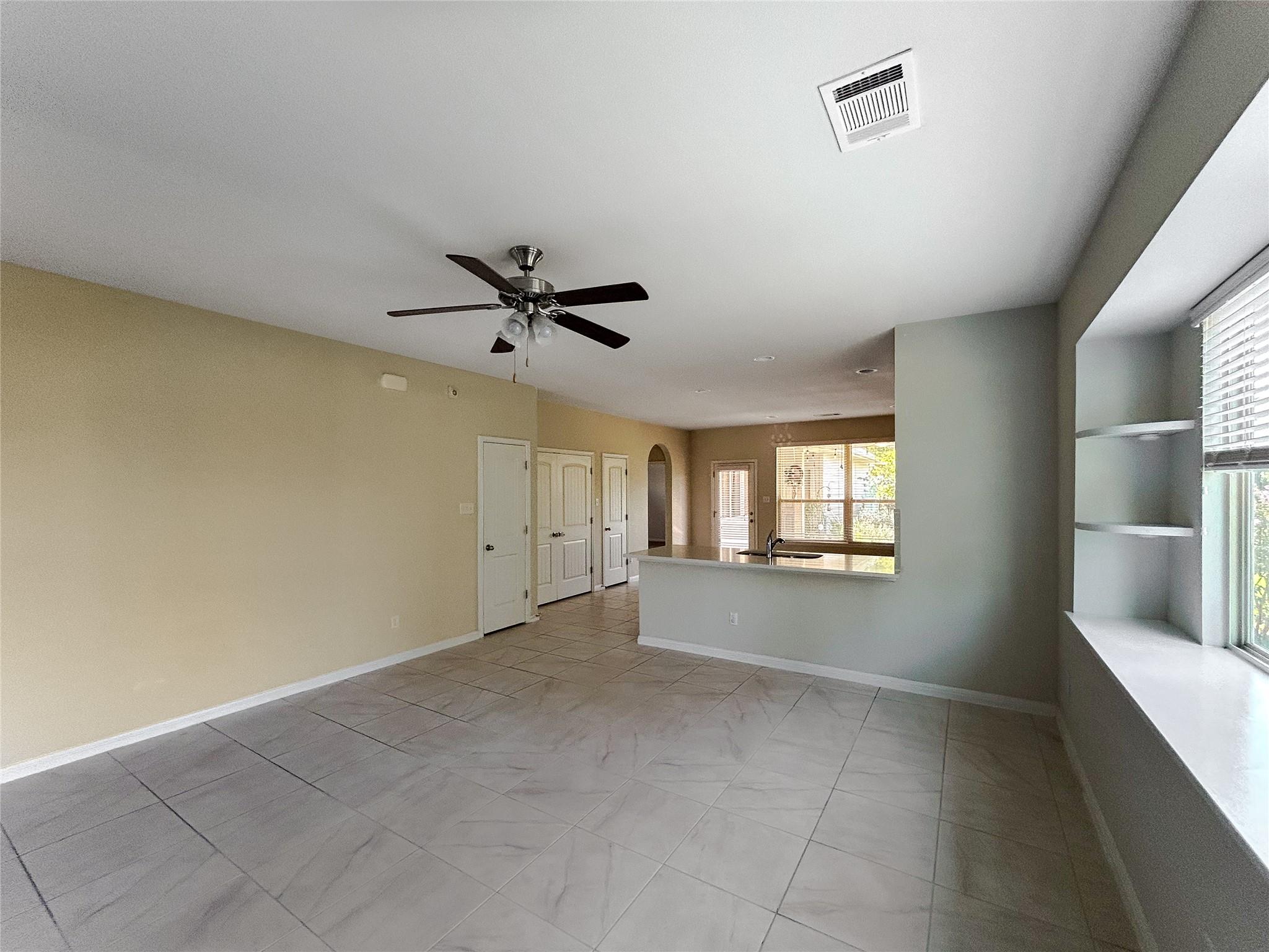 512 Canadian Springs Dr, Leander, TX 78641